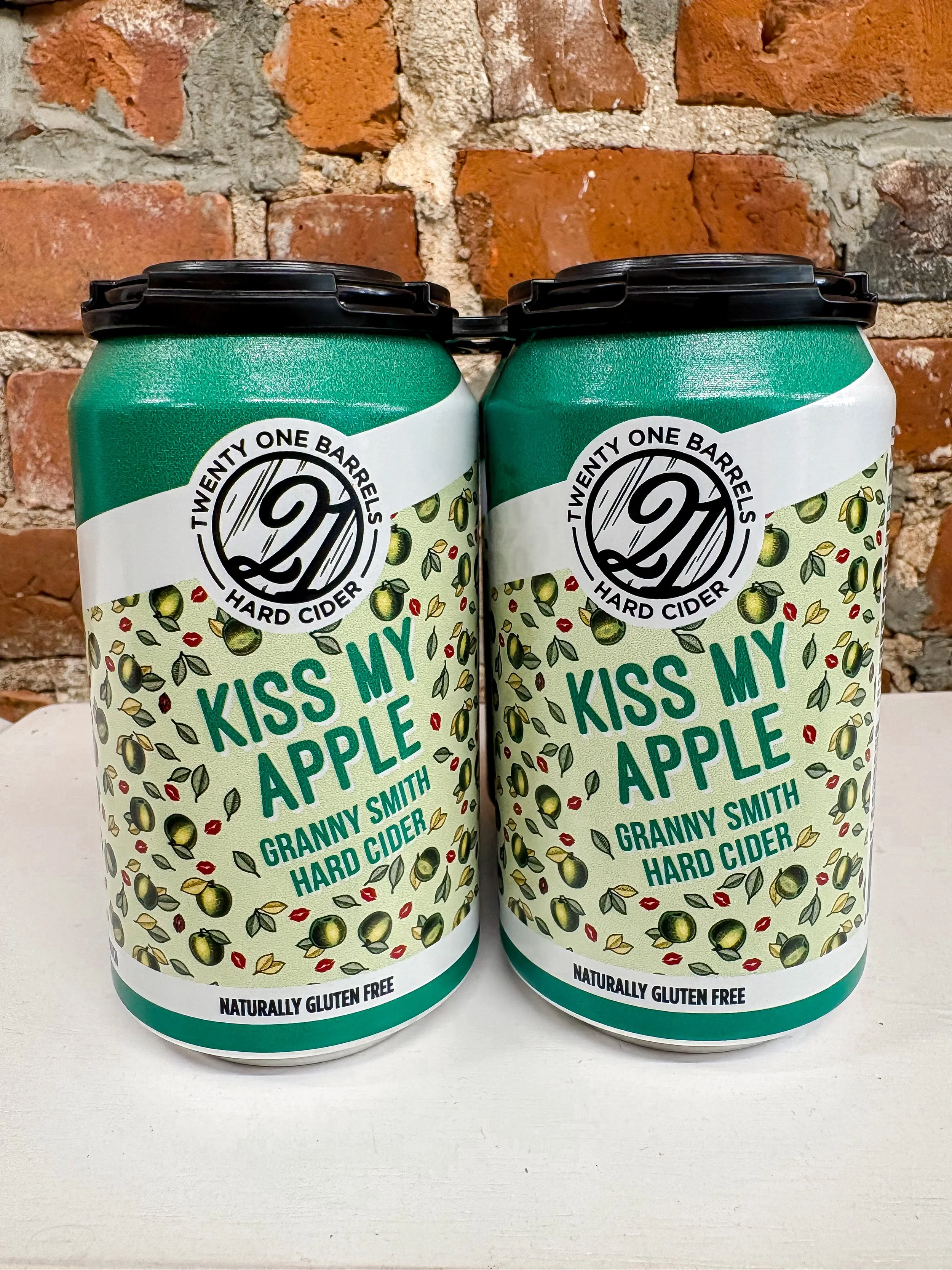 21 Barrels Kiss My Apple.jpg