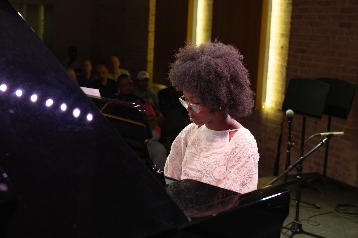 Makeda performing at the South Loop School of Music 2023 summer recital