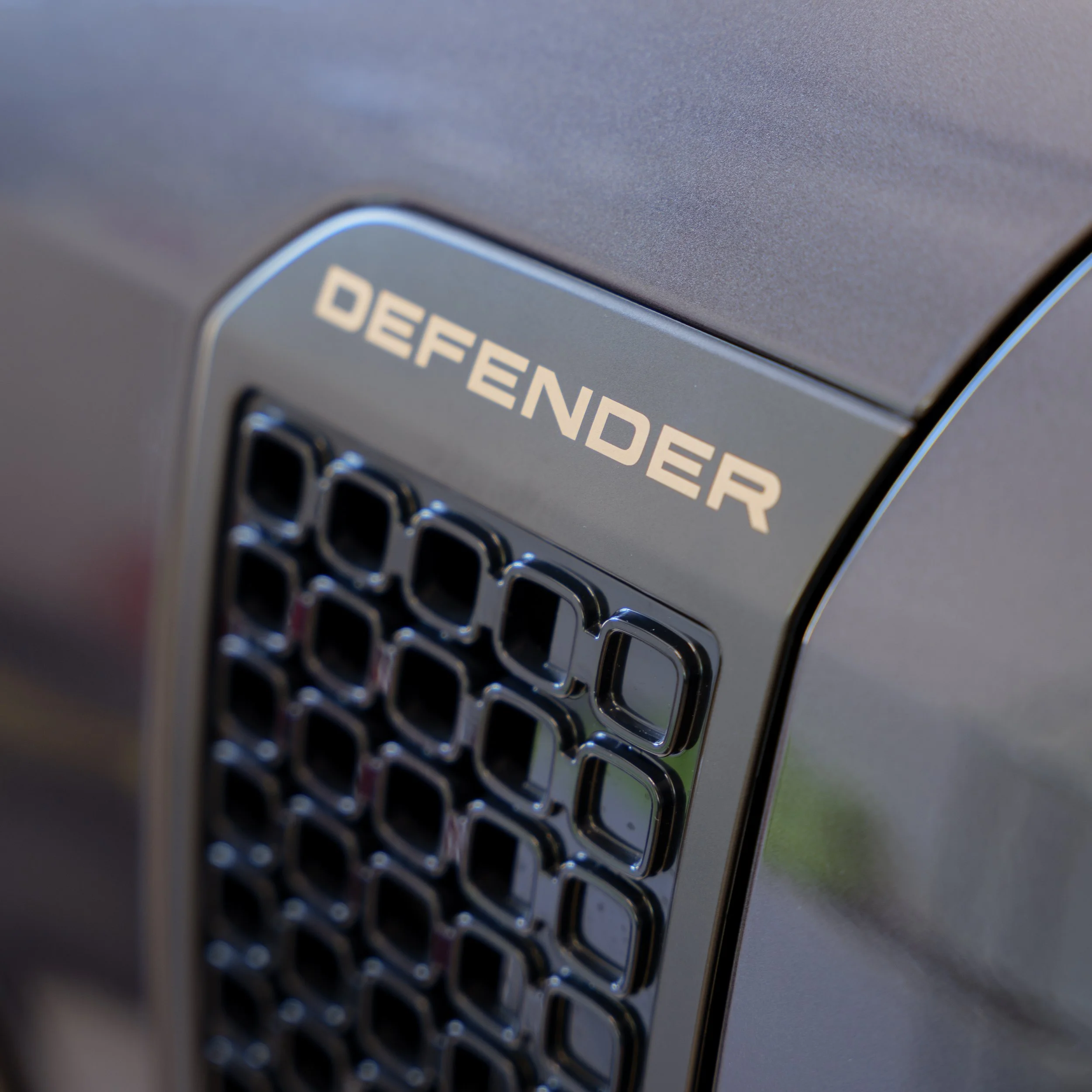 Defender Octa
