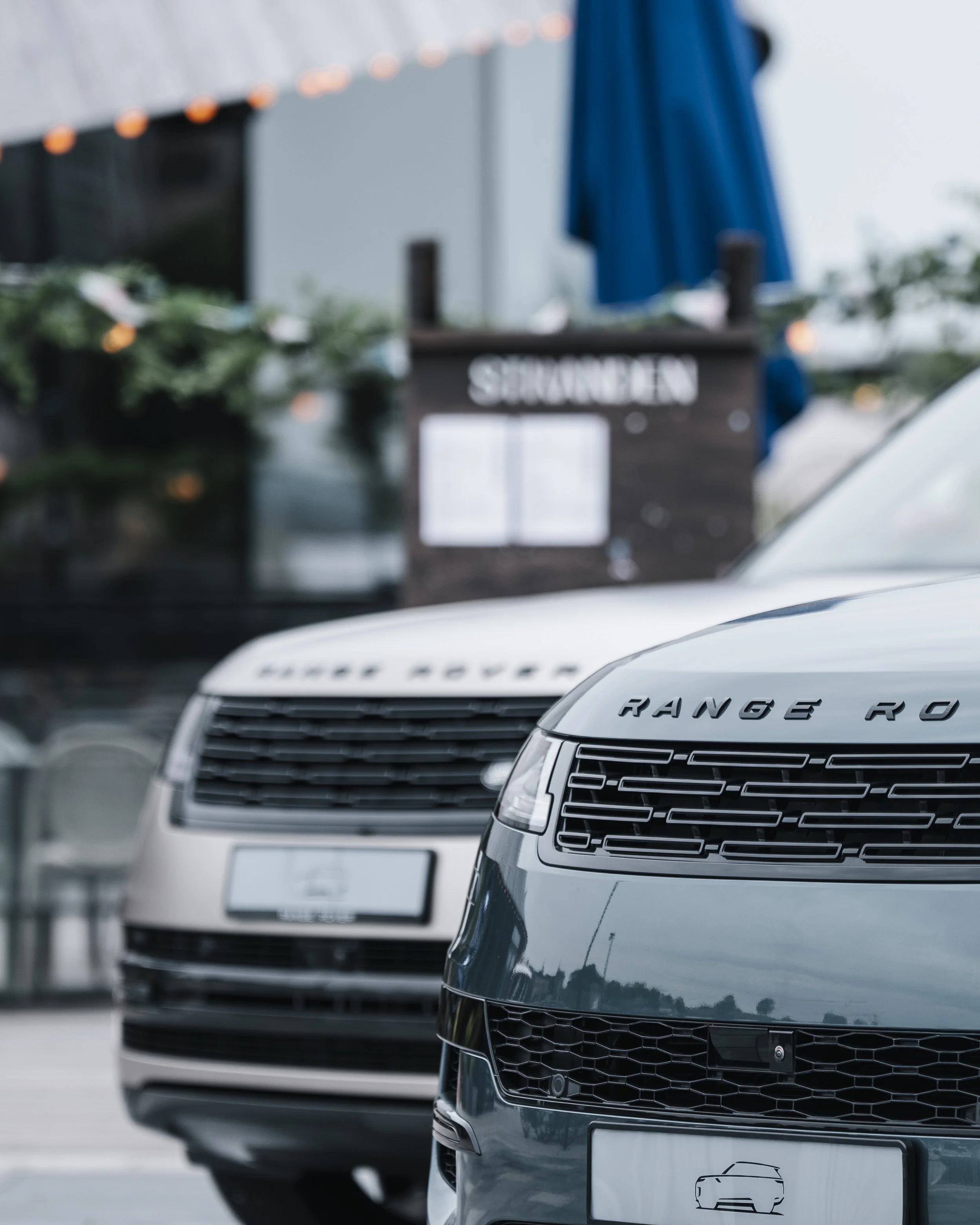 JLR_BIS_26_cars-2.jpg