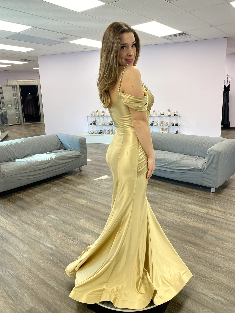 Party Girls Boutique | Formal Dress Shop in Newtown, PA Party Girls Boutique | Formal Dress Shop in Newtown, PA