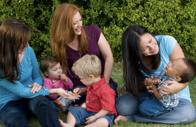 How to Find the Best Mommy and Me Palm Desert Program for Your Baby’s First Years
