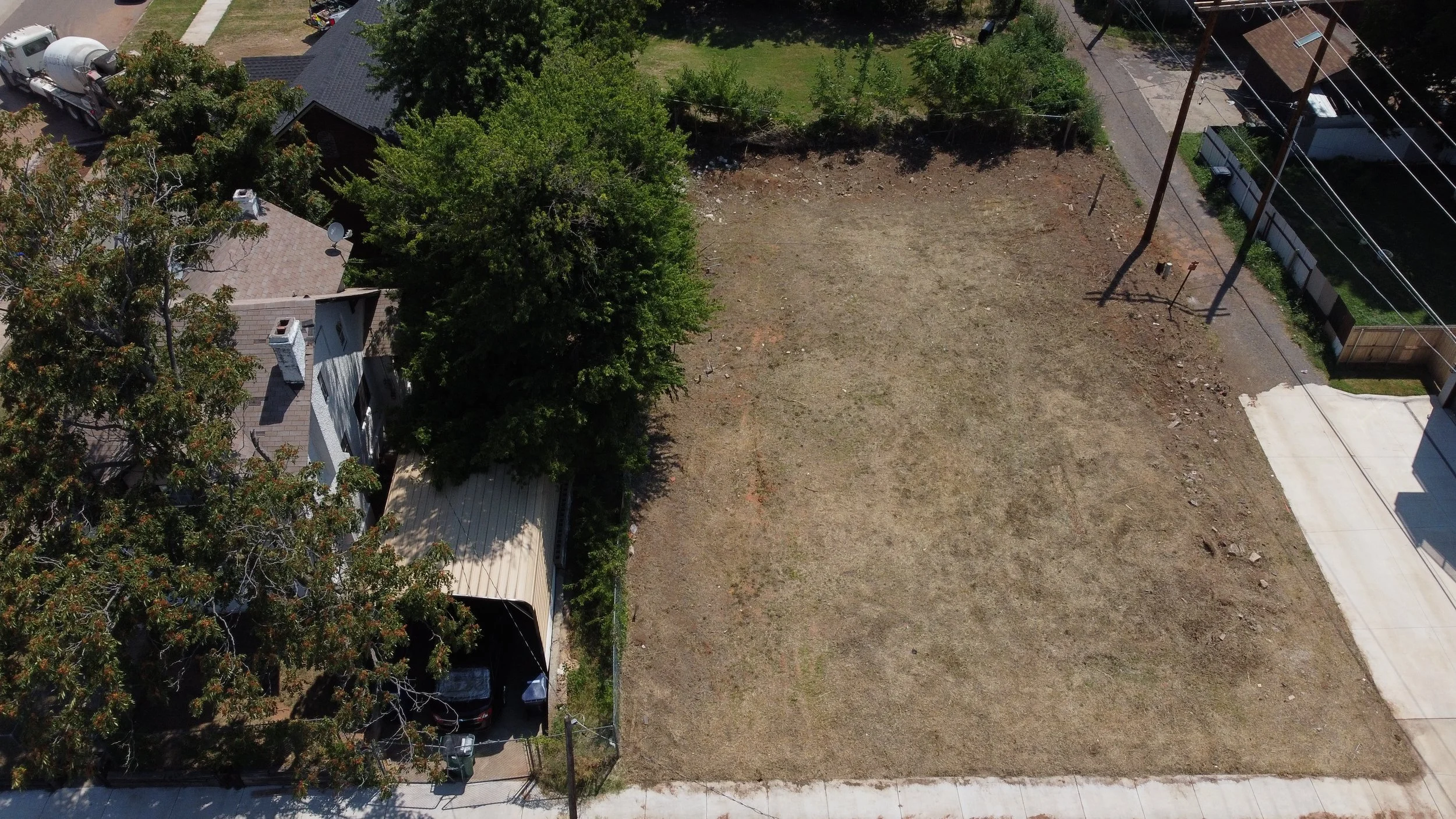 Double sized lot in downtown Oklahoma City.