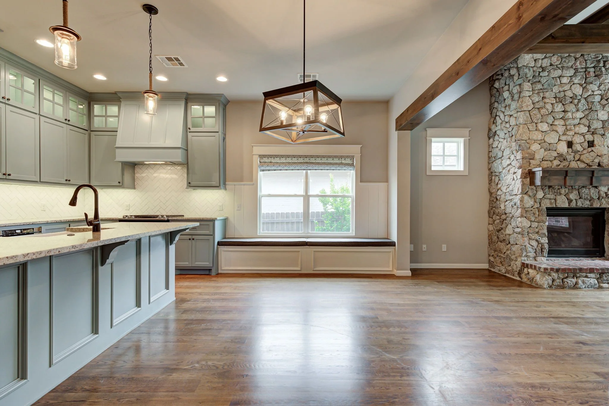 11-kitchen-window-seat-subway-tile-backsplash.jpg