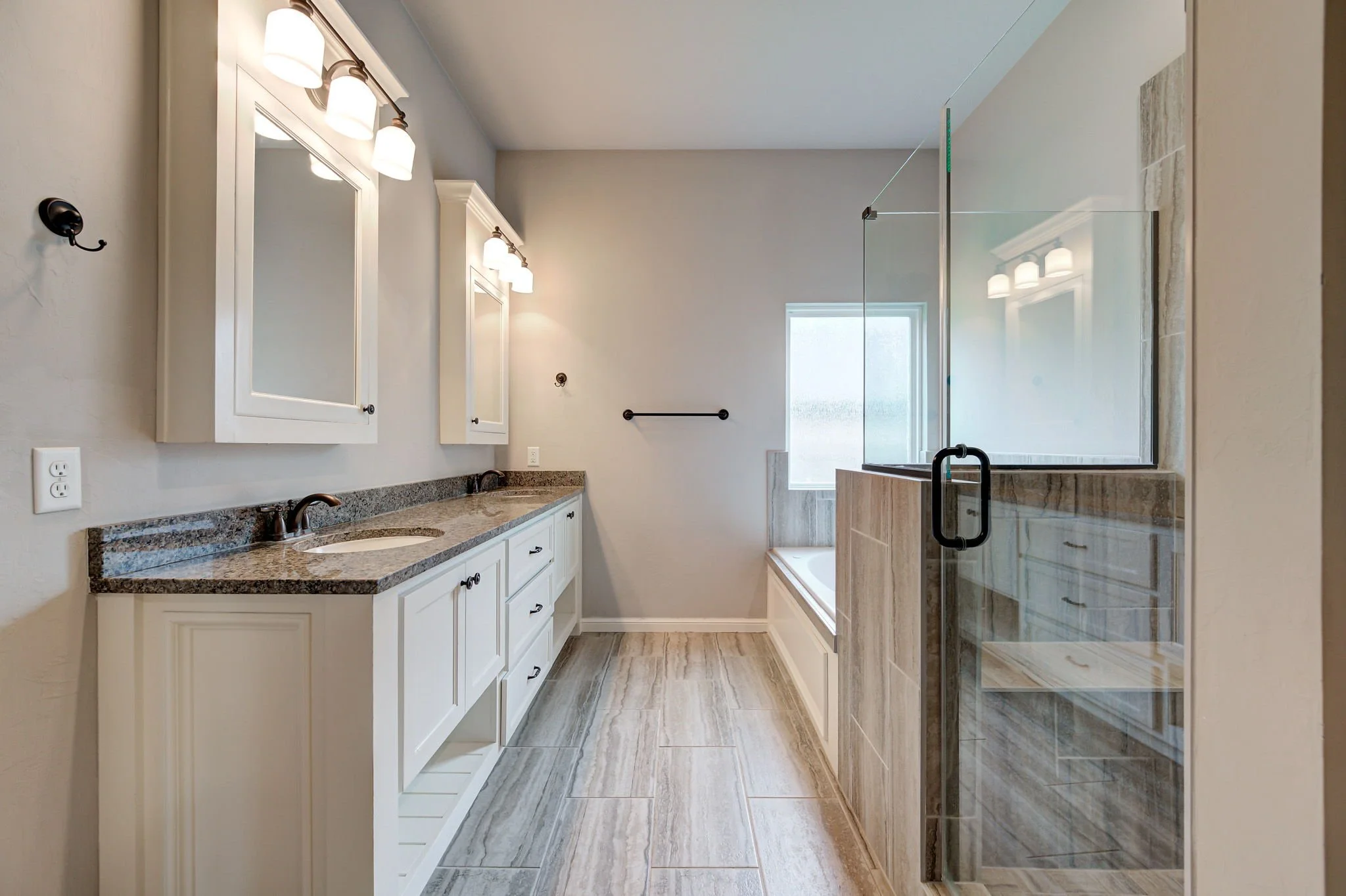 21-master-bathroom-dual-vanity-granite-countertop.jpg