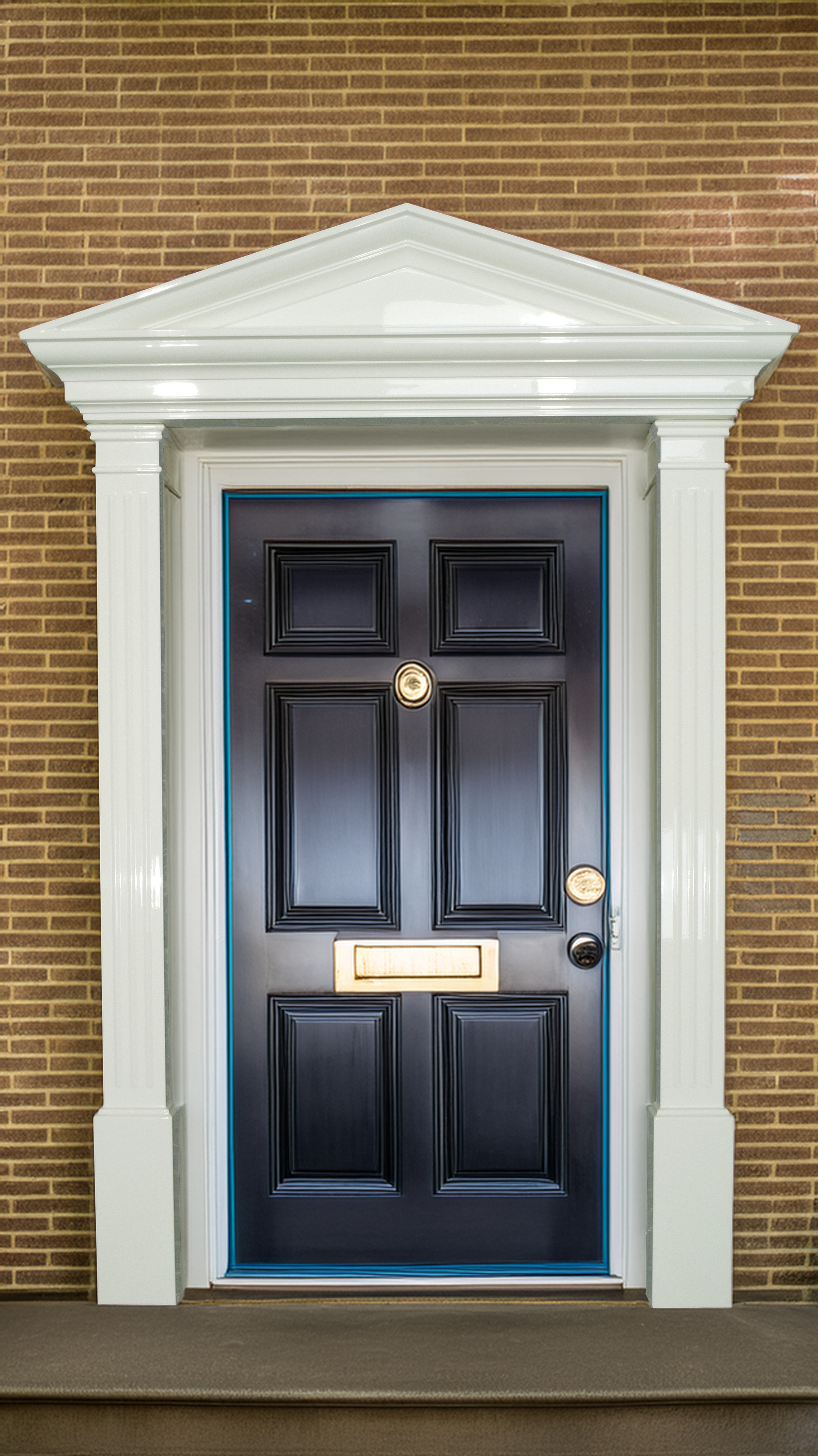 Gloucester - GRP door surround set - 2 side pilasters & 1 apex pediment door top
