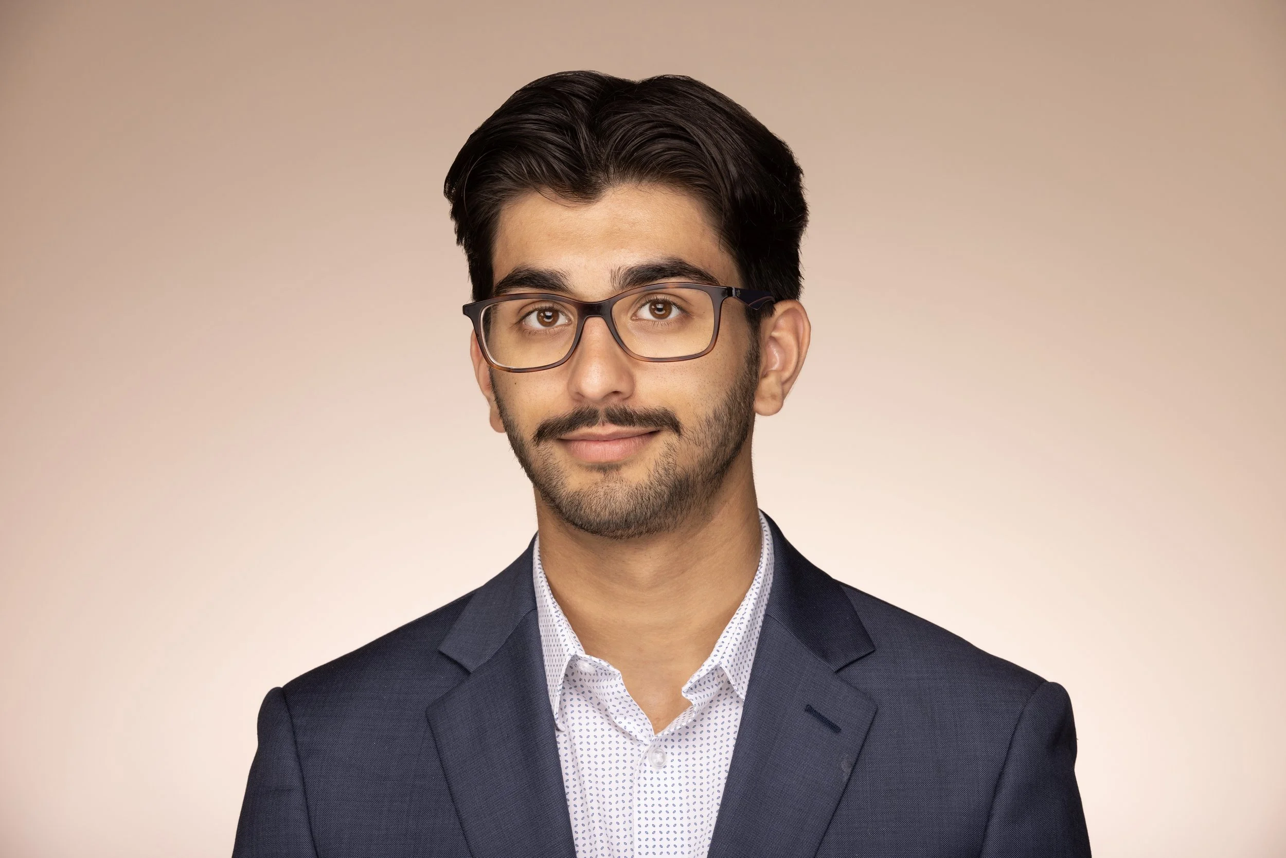 Bhattacharjee_Zachary_787-1010_2_smaller.jpg