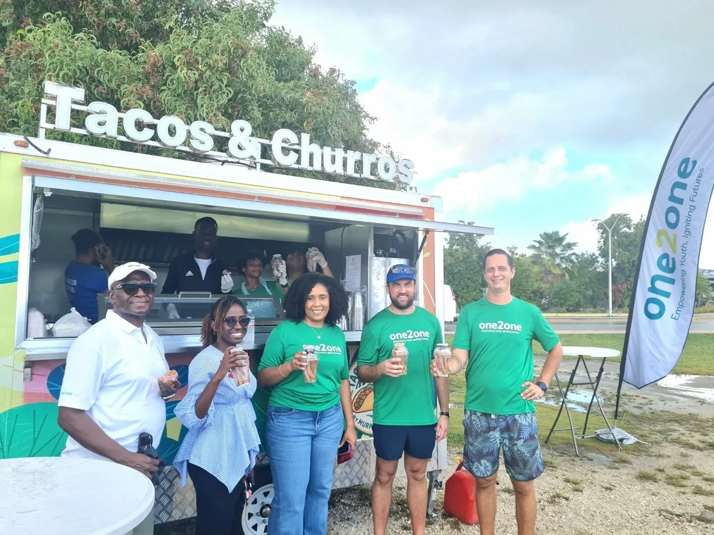 A Big thank you to @tacos_n_churros food truck team and everyone who came out to support the boys from our Boys Mentoring Network! We had a great afternoon preparing and serving delicious churros!

#one2onecayman #MentorshipMatters #mentoringcayman #