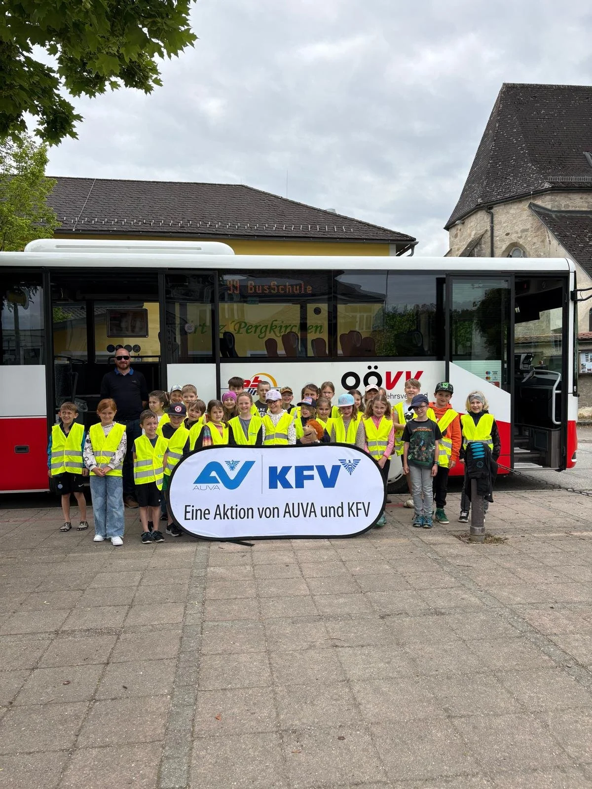 Busschule in der 2a und 2b