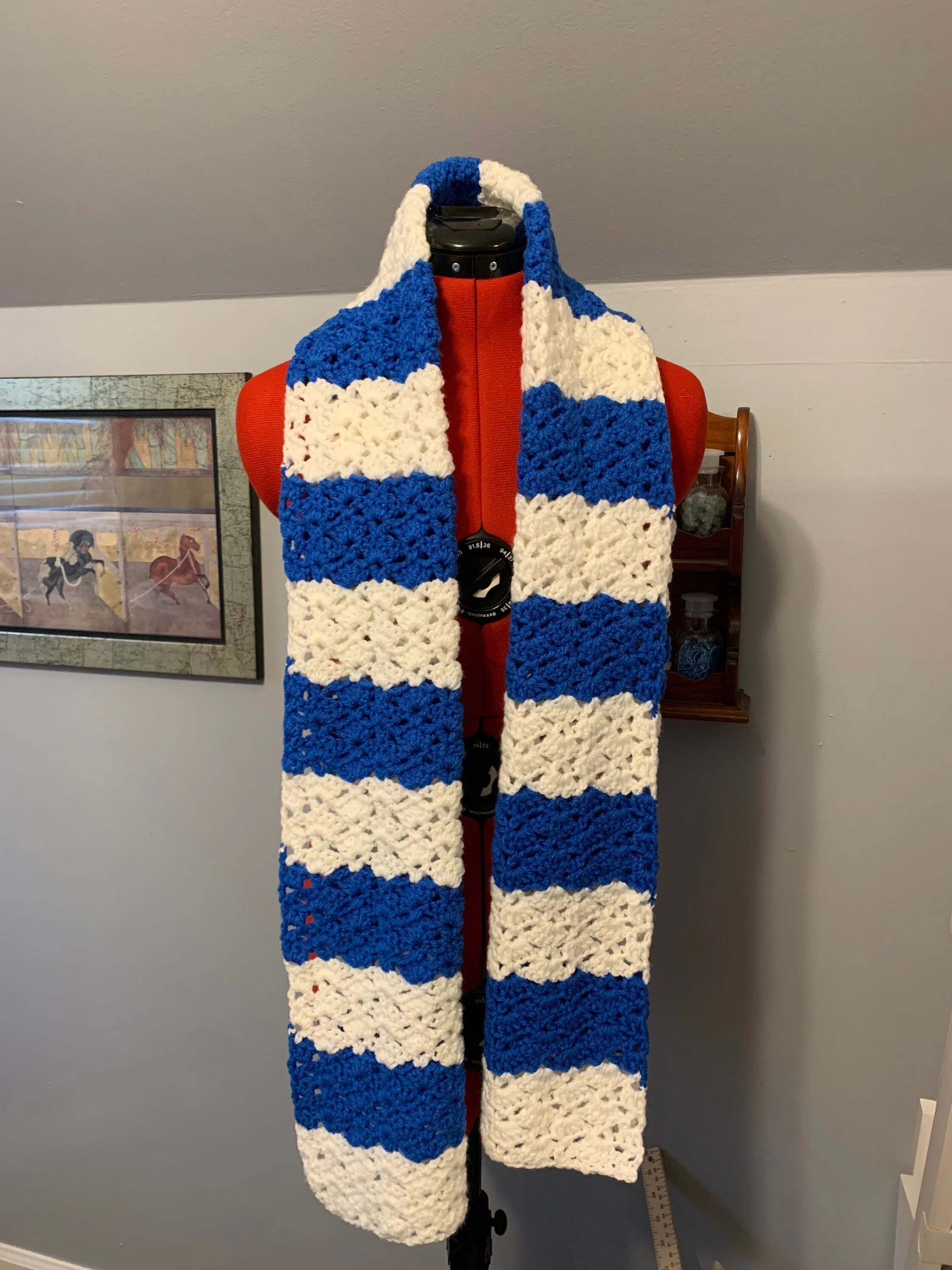 Blue and White scarf open.jpg