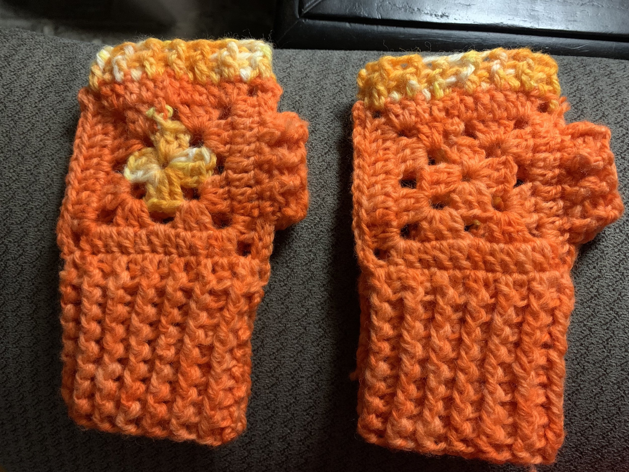 Inspired: Finger-less Gloves