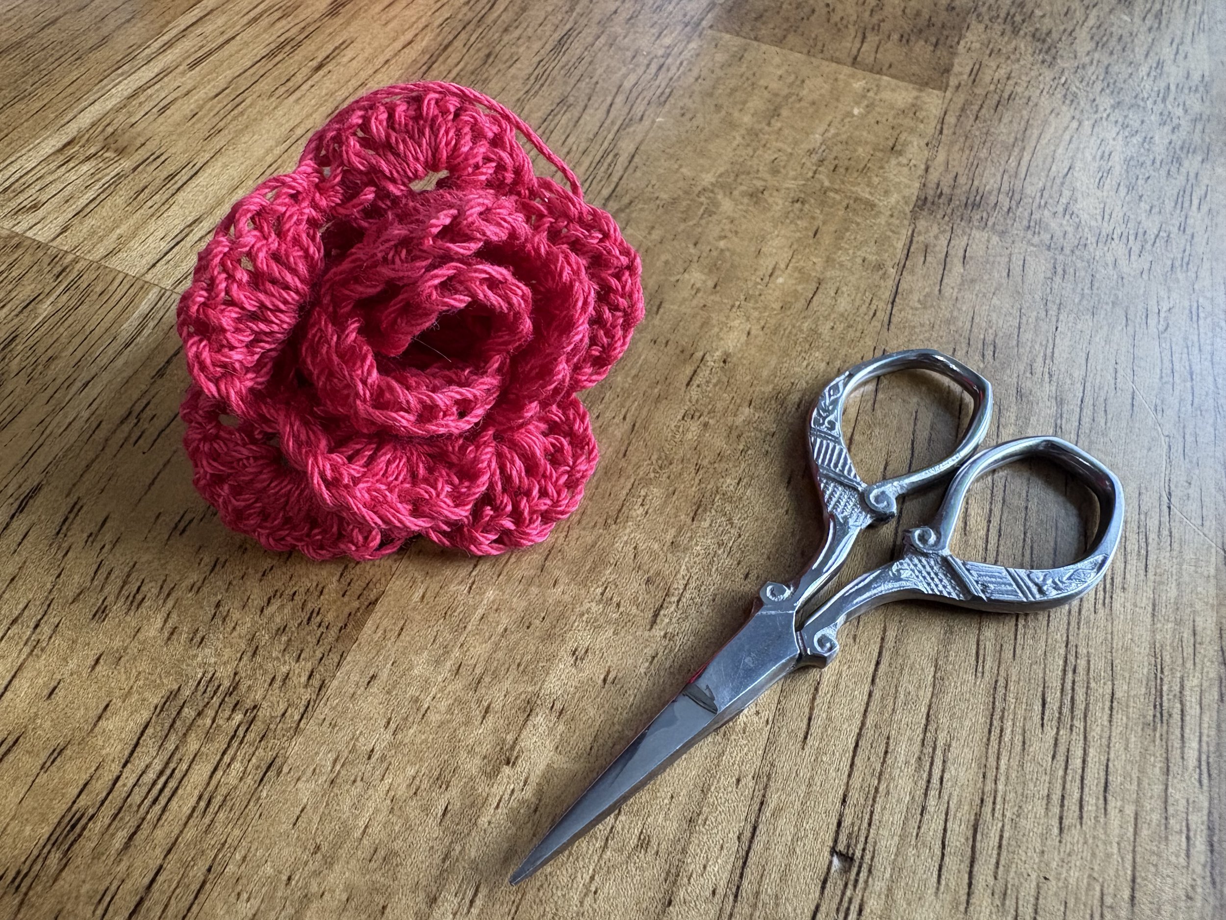 traditional Crochet Rose