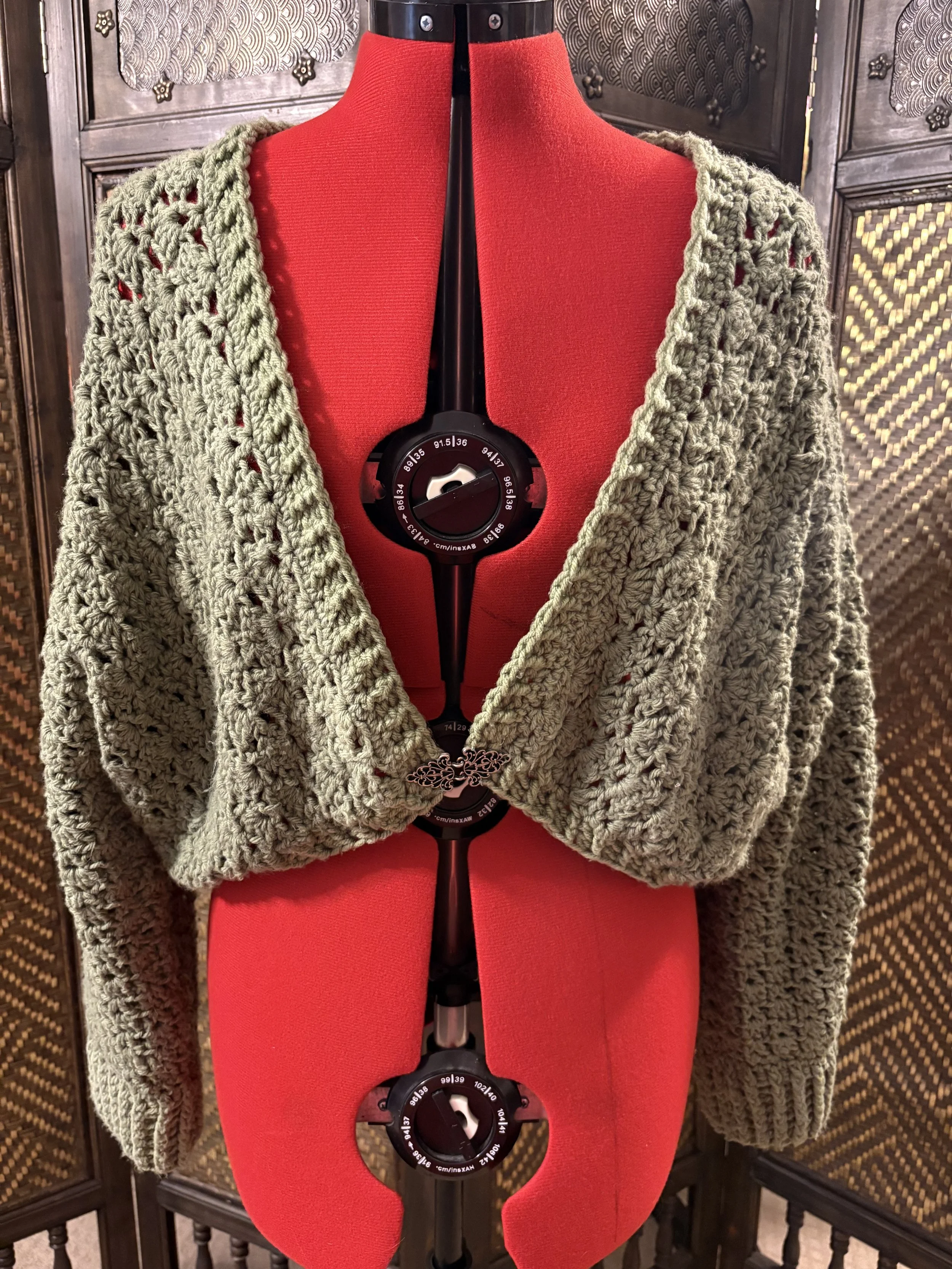 Snapdragon Bolero (plunging neck)