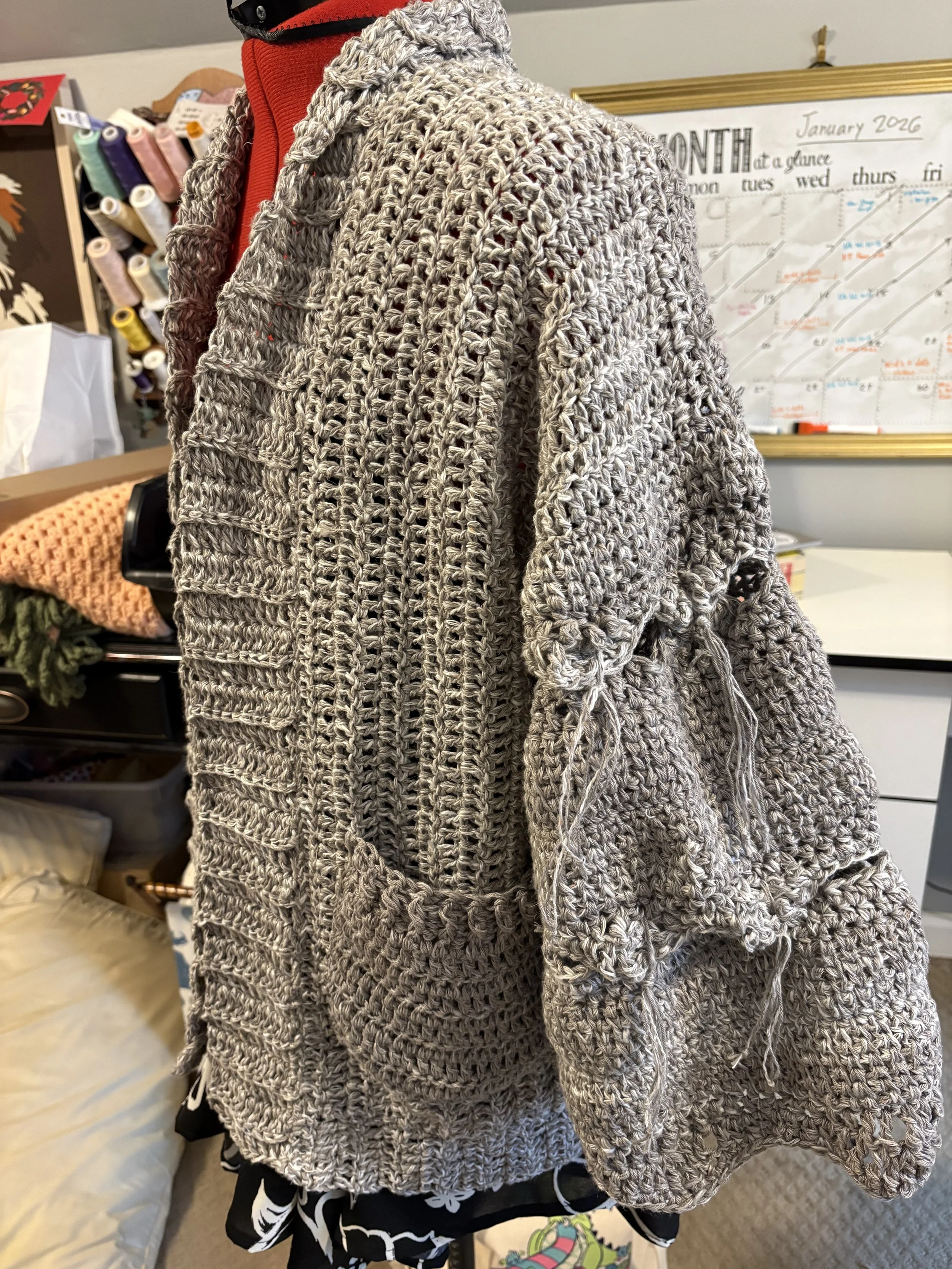 Side-view of sleeves (OMG! they turned out SO GREAT!) 
