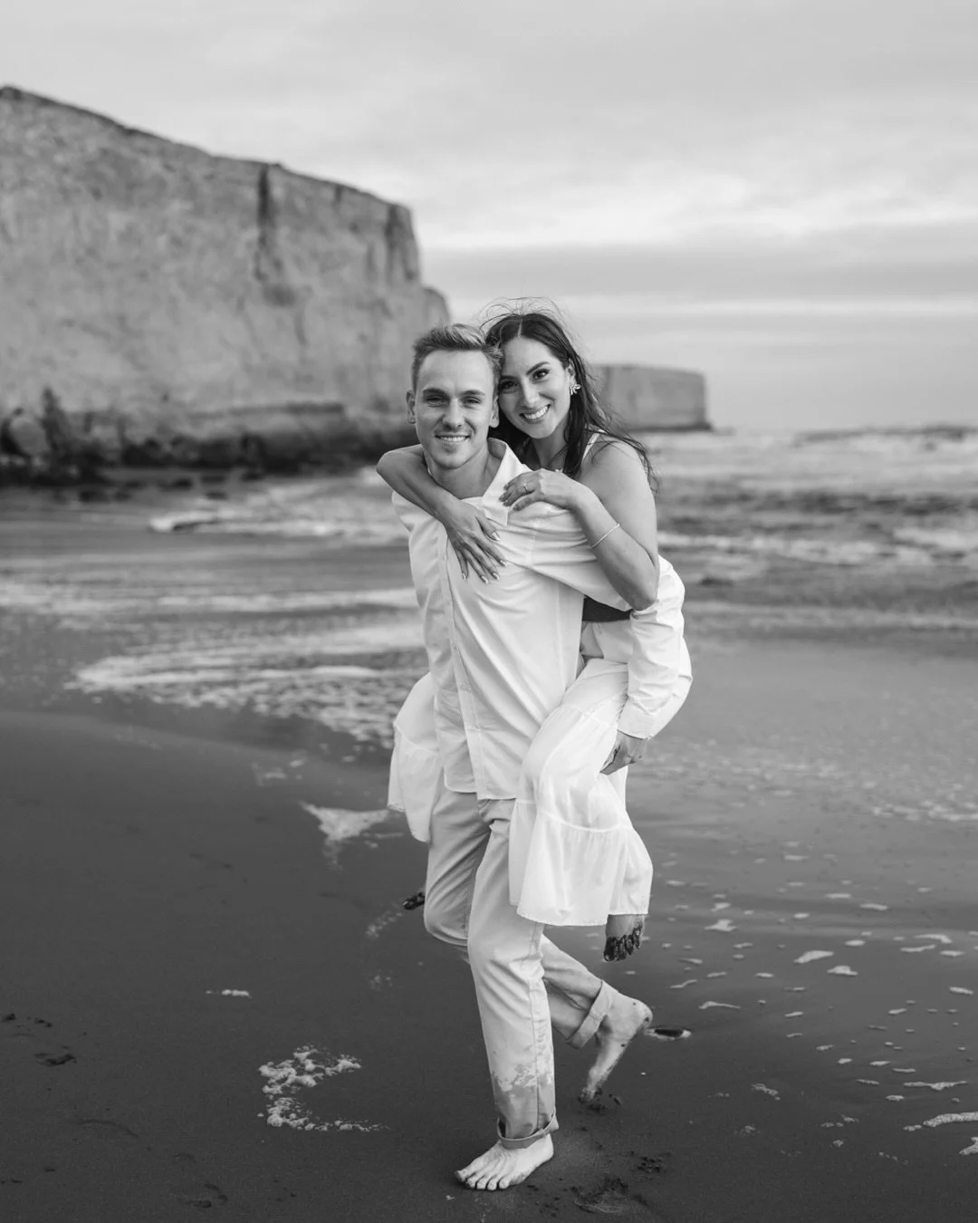 Y lleg&oacute; el gran d&iacute;a para Louis &amp; Carolina. Hoy celebramos la boda de esta hermosa pareja!

foto: @franklinzumaran_fotografo 
wp: @brunellafuentes.wp 
video: @carlosromerofilms 
makeup: @arnoldcastro_makeup