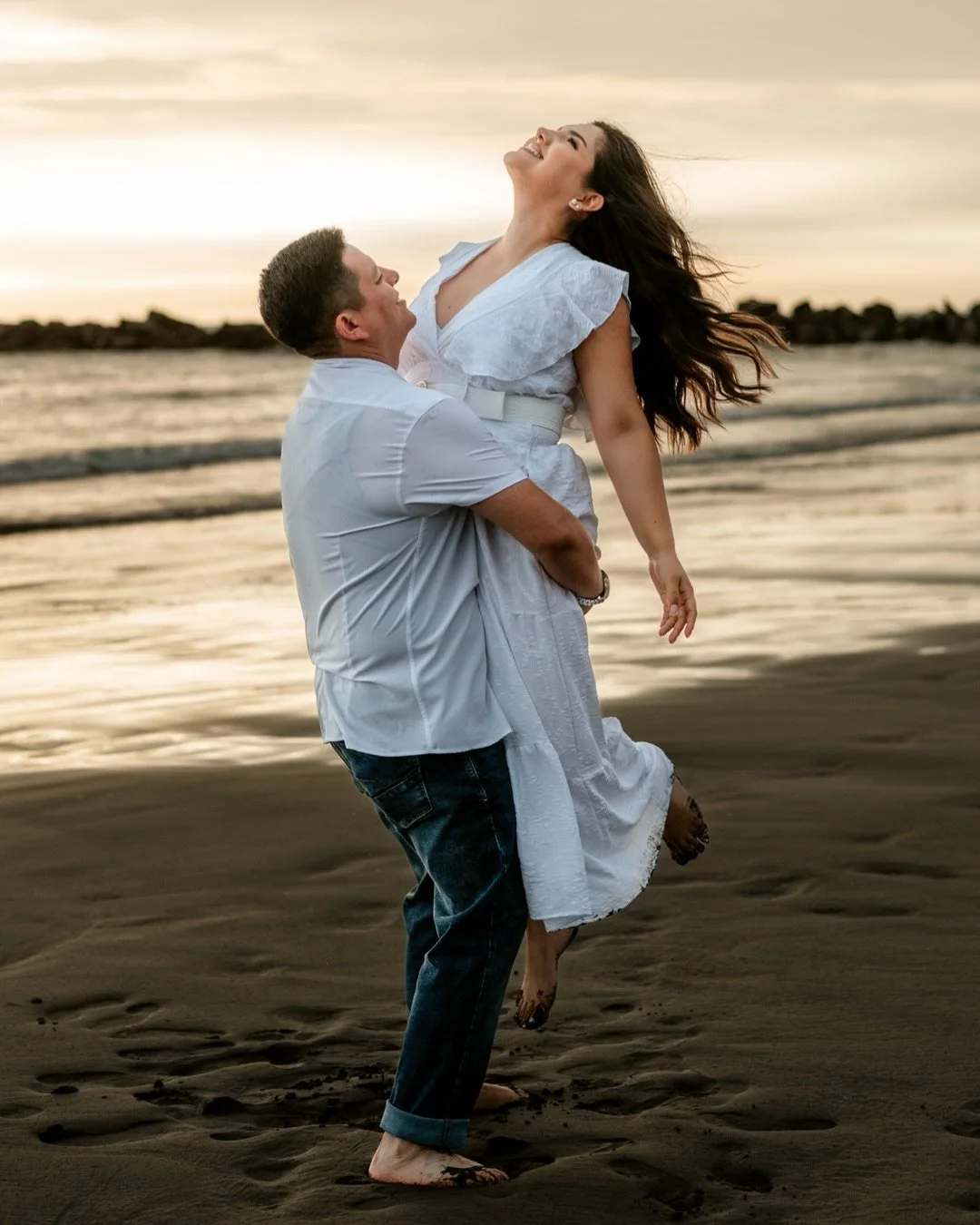 A s&oacute;lo unas horas de unir sus vidas por siempre,&hellip;. Nicole &amp; Edison.

Les comparto algunas im&aacute;genes de la preboda de esta bella pareja.

wp: @silvanaanguloweddingplanner 
fot&oacute;grafo: @franklinzumaran_fotografo 
video: @c