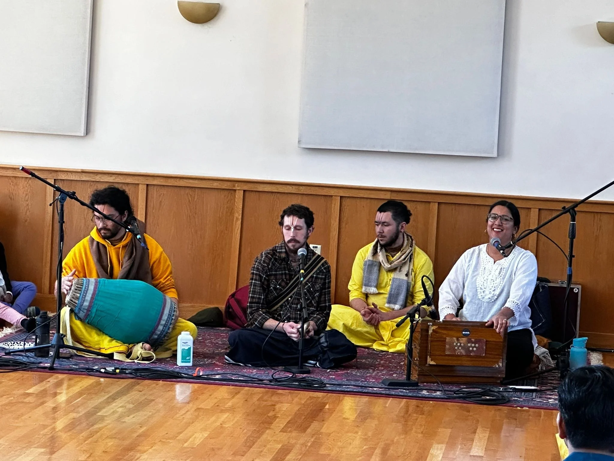 Bhakti Vijaya Band