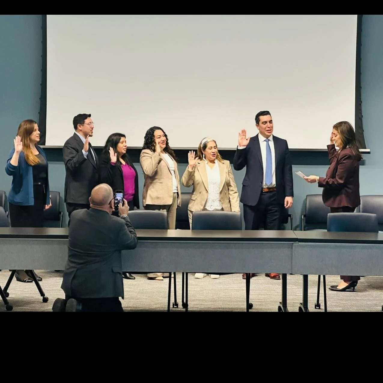 The Honorable Judge Cantu Hexsel of the 53rd District Court Swearing In the 2026 HBAA Board: Eric Cuellar (President), Griselda Ponce (President-Elect), Judge Susana Castillo-Littlejohn (Treasurer), Ophelia Enamorado (Secretary), Oscar Corpus (Member