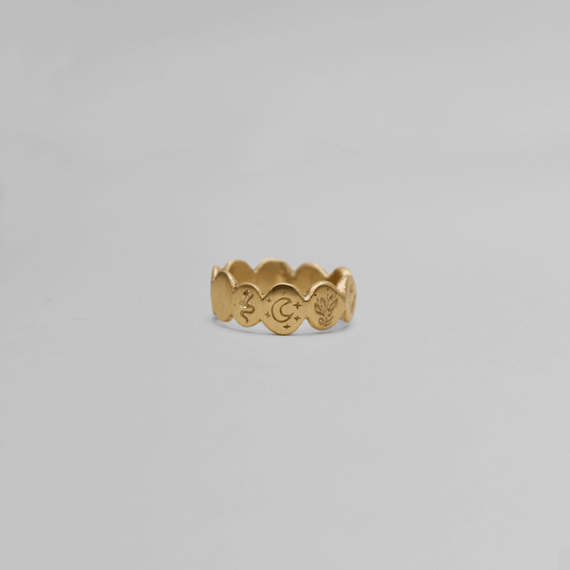 The Relato Ring Gold Symbols Alt2.gif