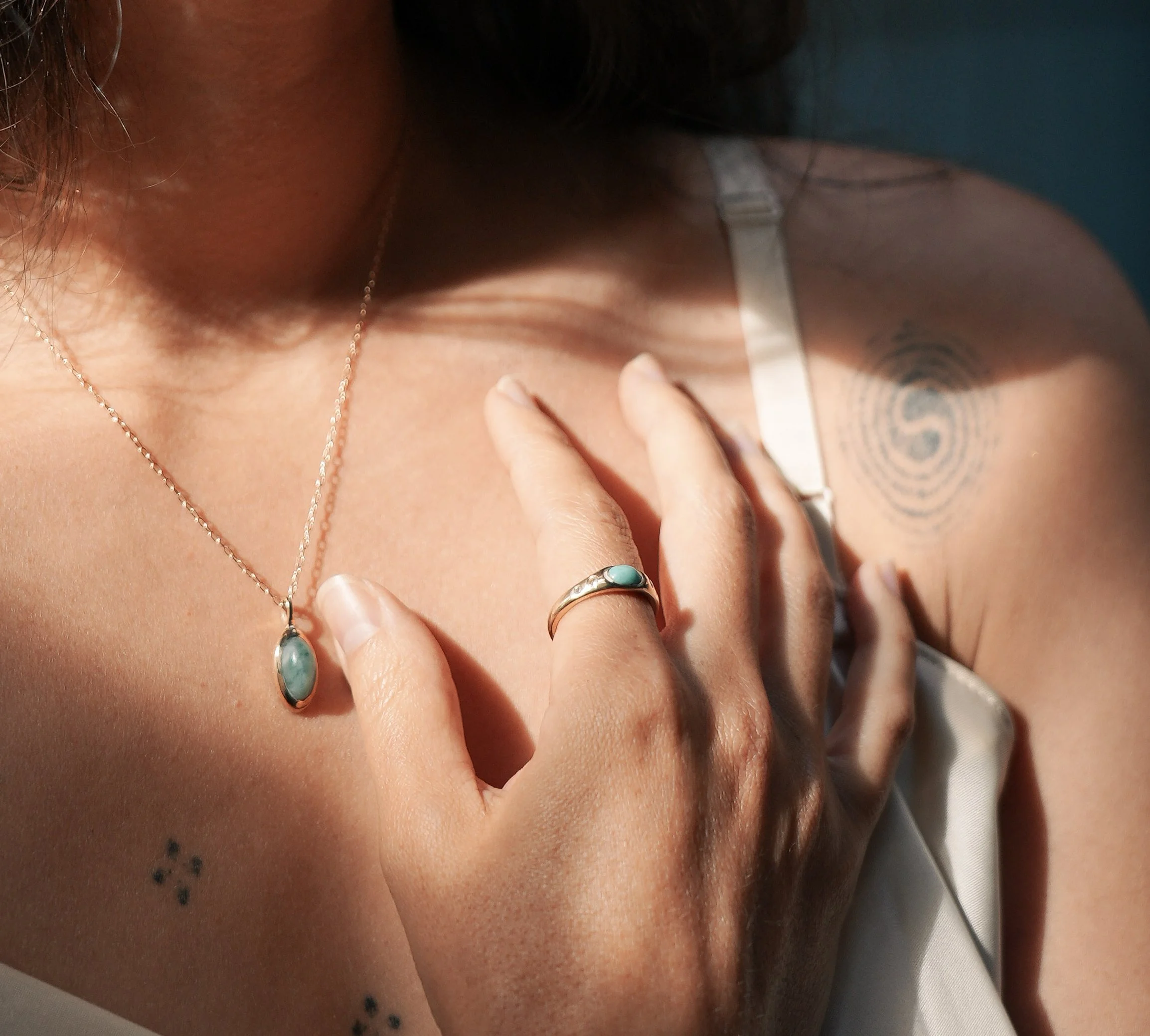 Mini Pedestal Ring Cab and Sapphires Turquoise 14k gold.jpg