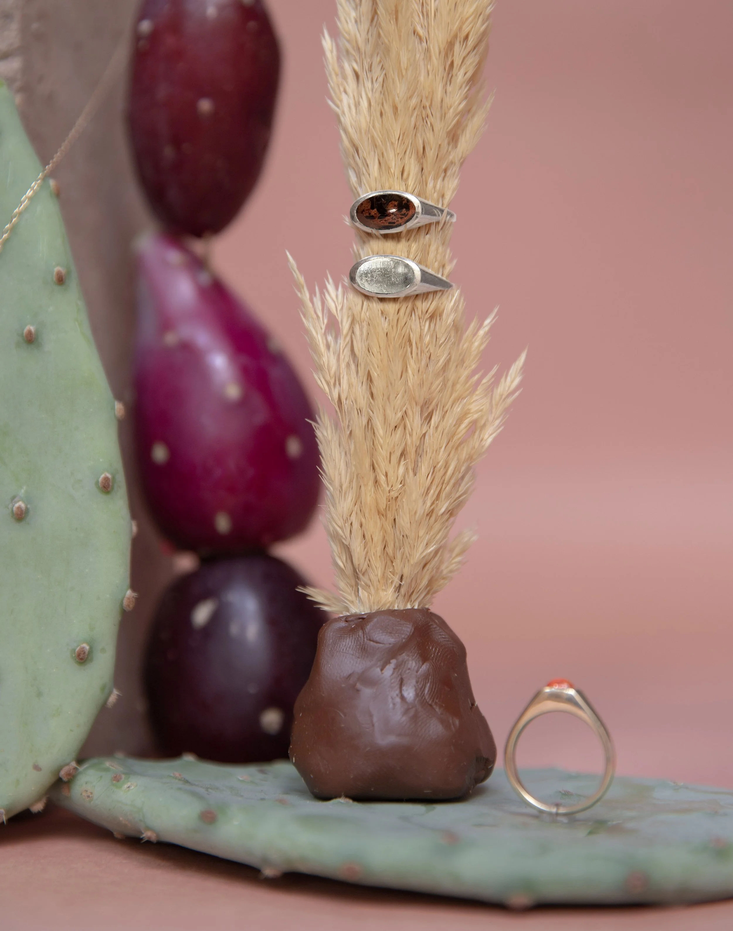 The Pedestal Dome Ring with Quartz in Silver-Alt2.jpg