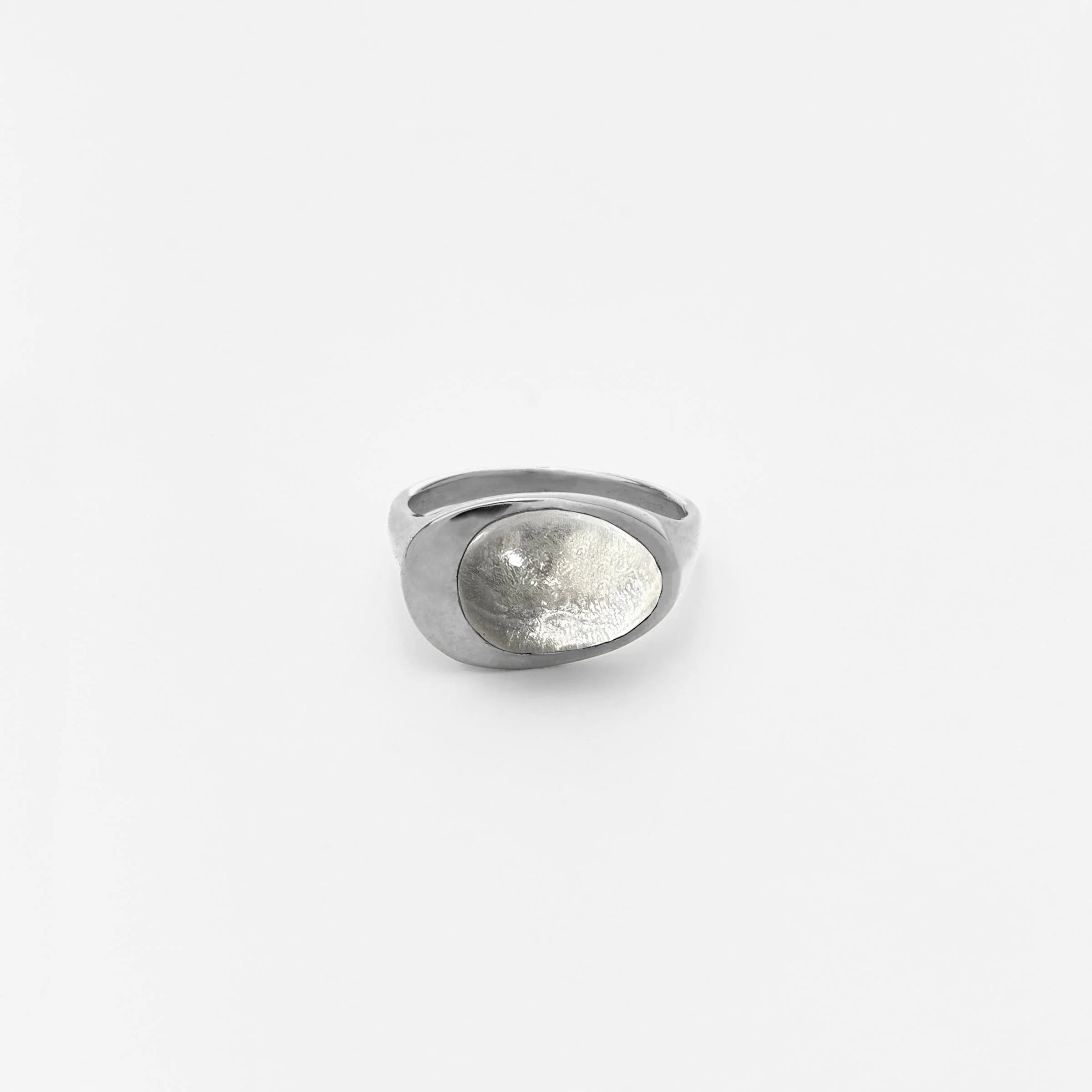 The Umbral Ring No1 with Quartz in Silver.jpg