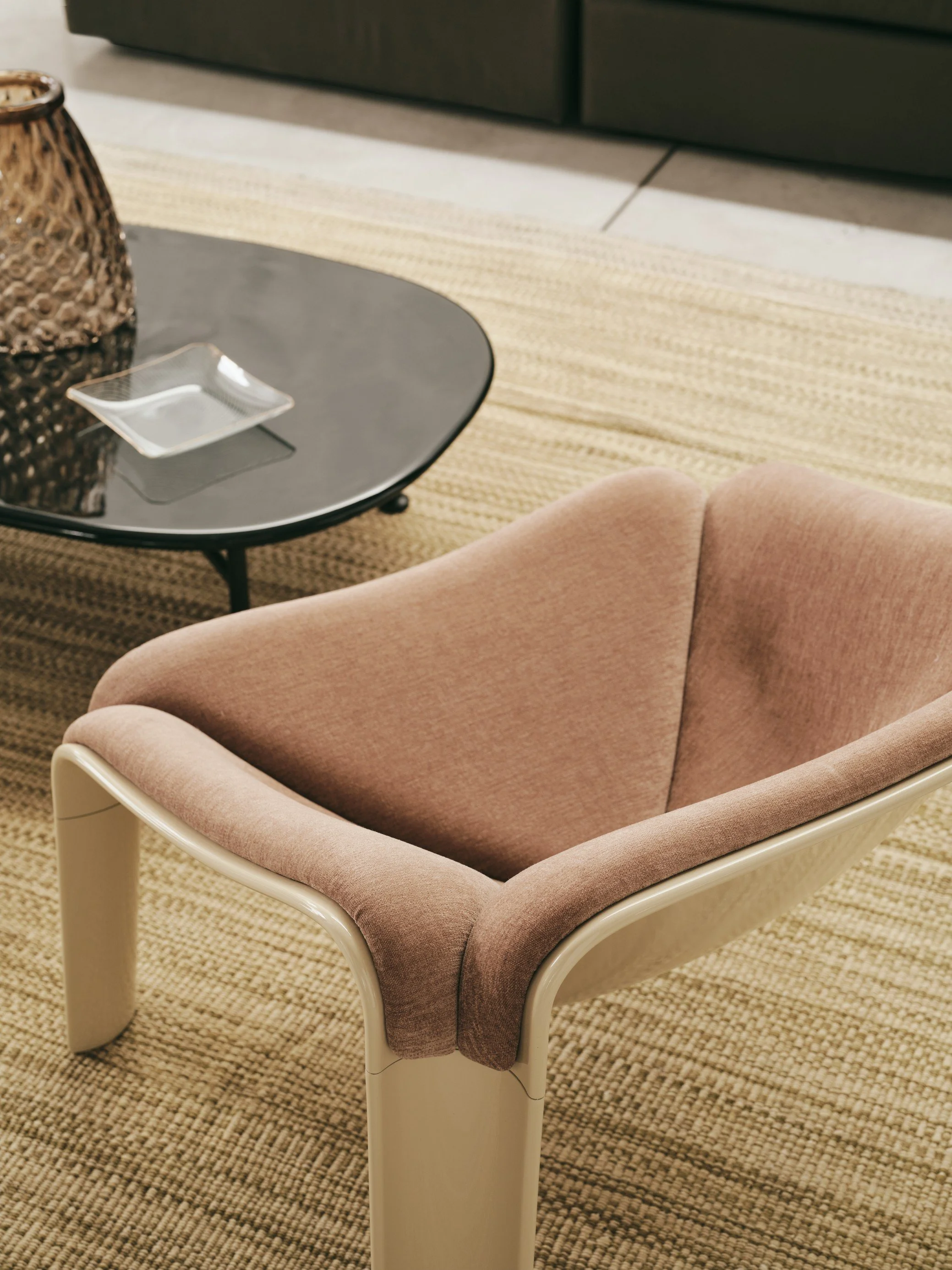 GUBI FW25-Set 2_02.jpg