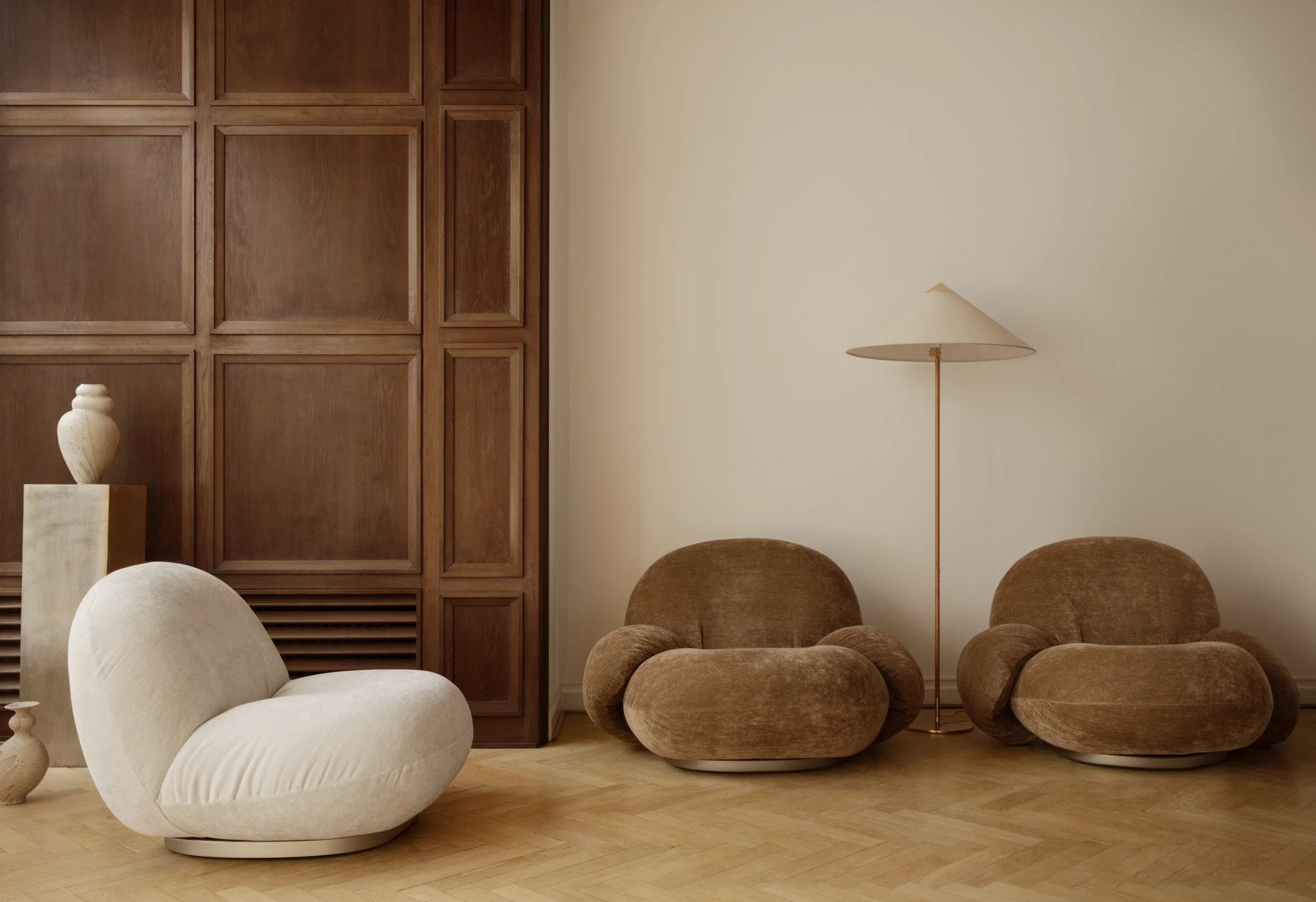 GUBI Home_Pacha Collection by Pierre Paulin_Lounge_V2.jpg