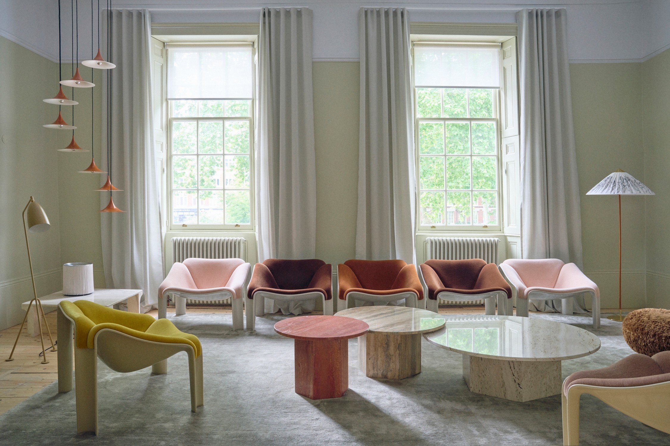 GUBI_London Showroom_F300 by Pierre Paulin_04 (1).jpg