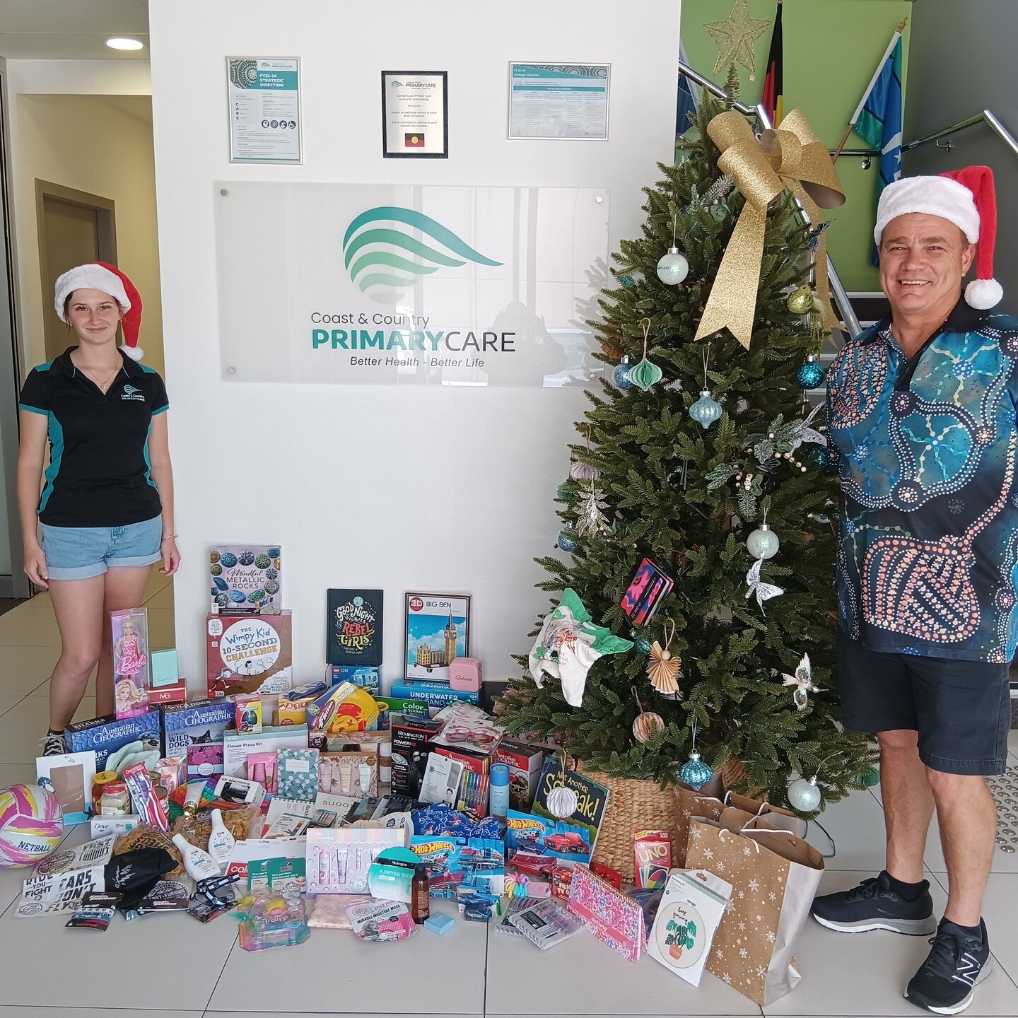 Wow! Thank you everyone! Our Christmas Appeal drive started today where we gifted our clients and those less fortunate in our community with the items you donated to our cause. We are overwhelmed by the generous support. A big thank you to services.a
