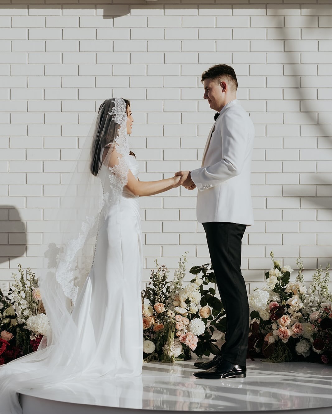 It started at Movie World... and ended with a real-life &lsquo;happily ever after&rsquo; ✨

Rachel and Matthew - a series from their beautiful ceremony, captured by @laurenwildcreative 

Venue @thecalilehotel 
Hire @aislesuite 
Celebrant @weddingsbym