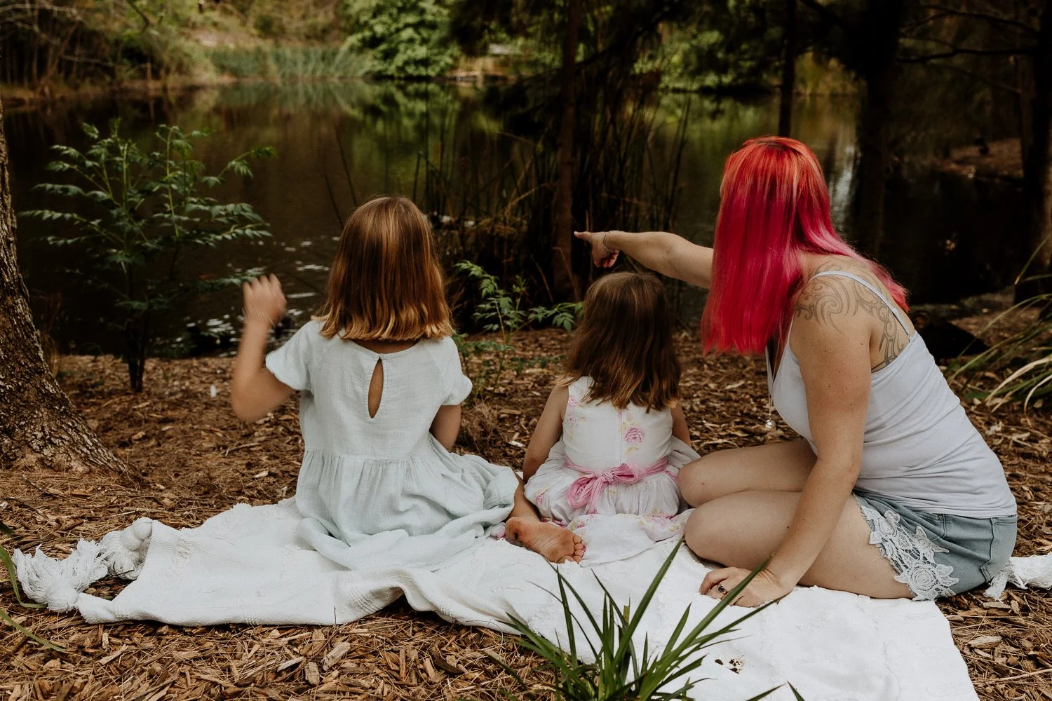 Newcastle family photographer outdoor natural light