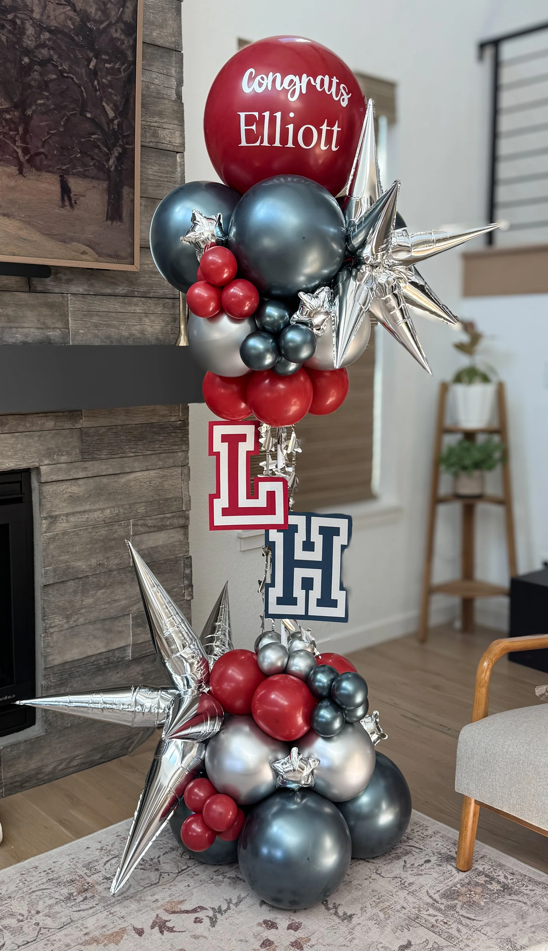GradPartyPole.png