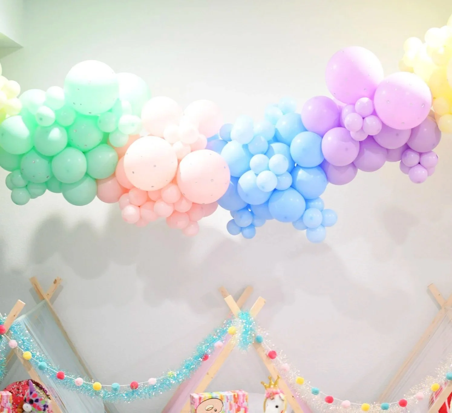 RainbowGarland.jpg