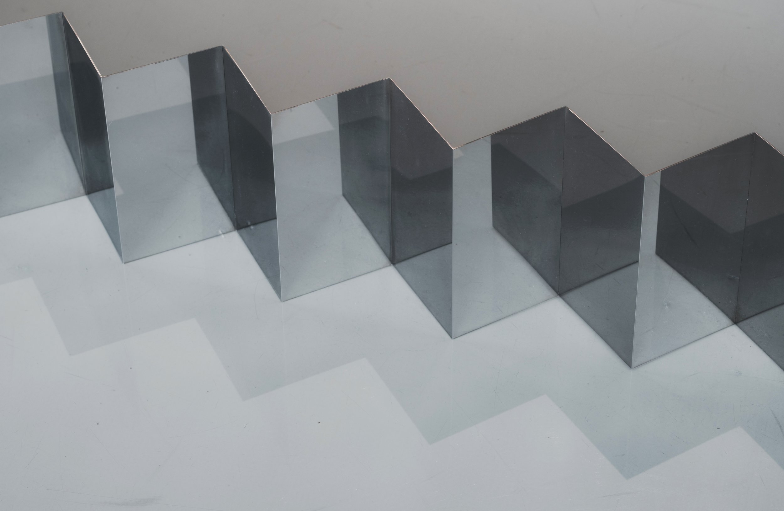Invisible Shell_L1580175.jpg