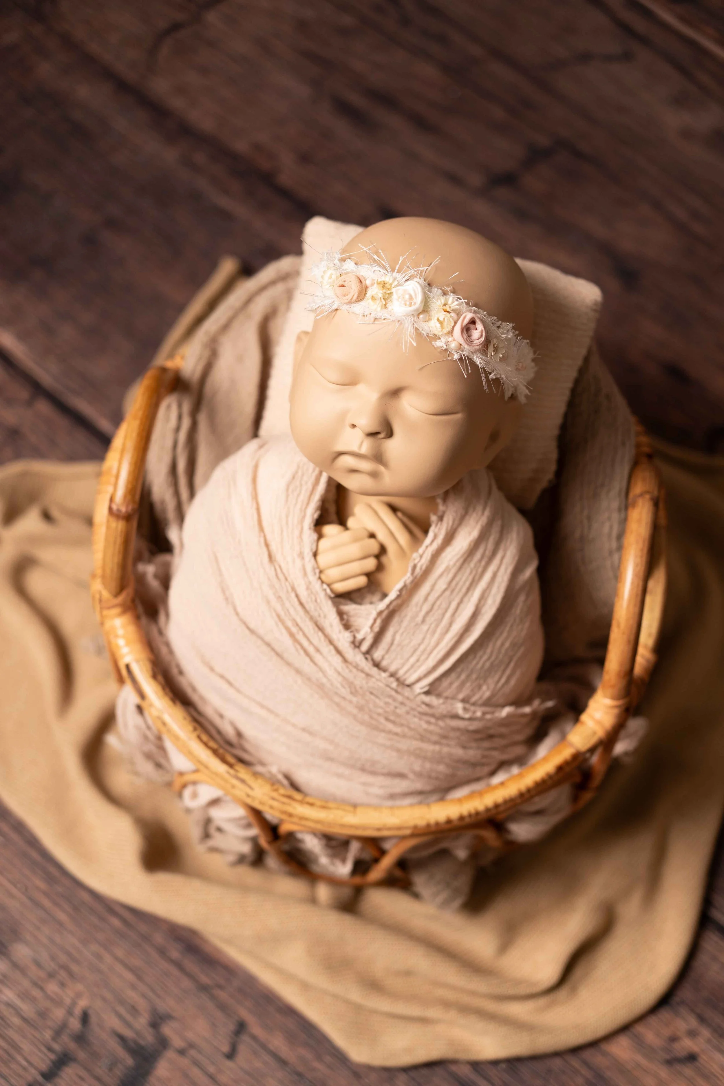 Newborn Indor Studio (2).jpg