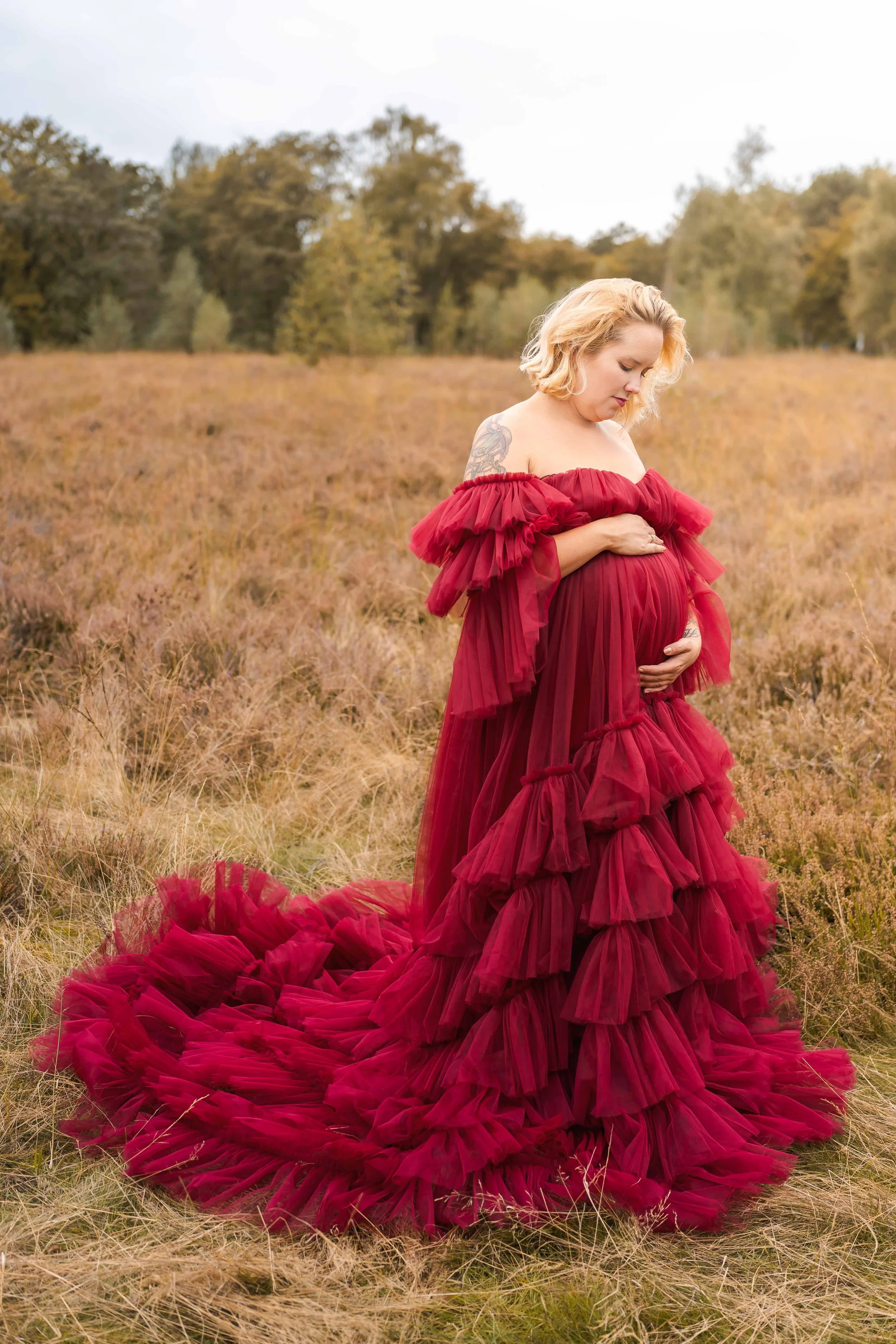 Noelle - Tüllkleid rot vorne zum öffnen - Größe S-XL