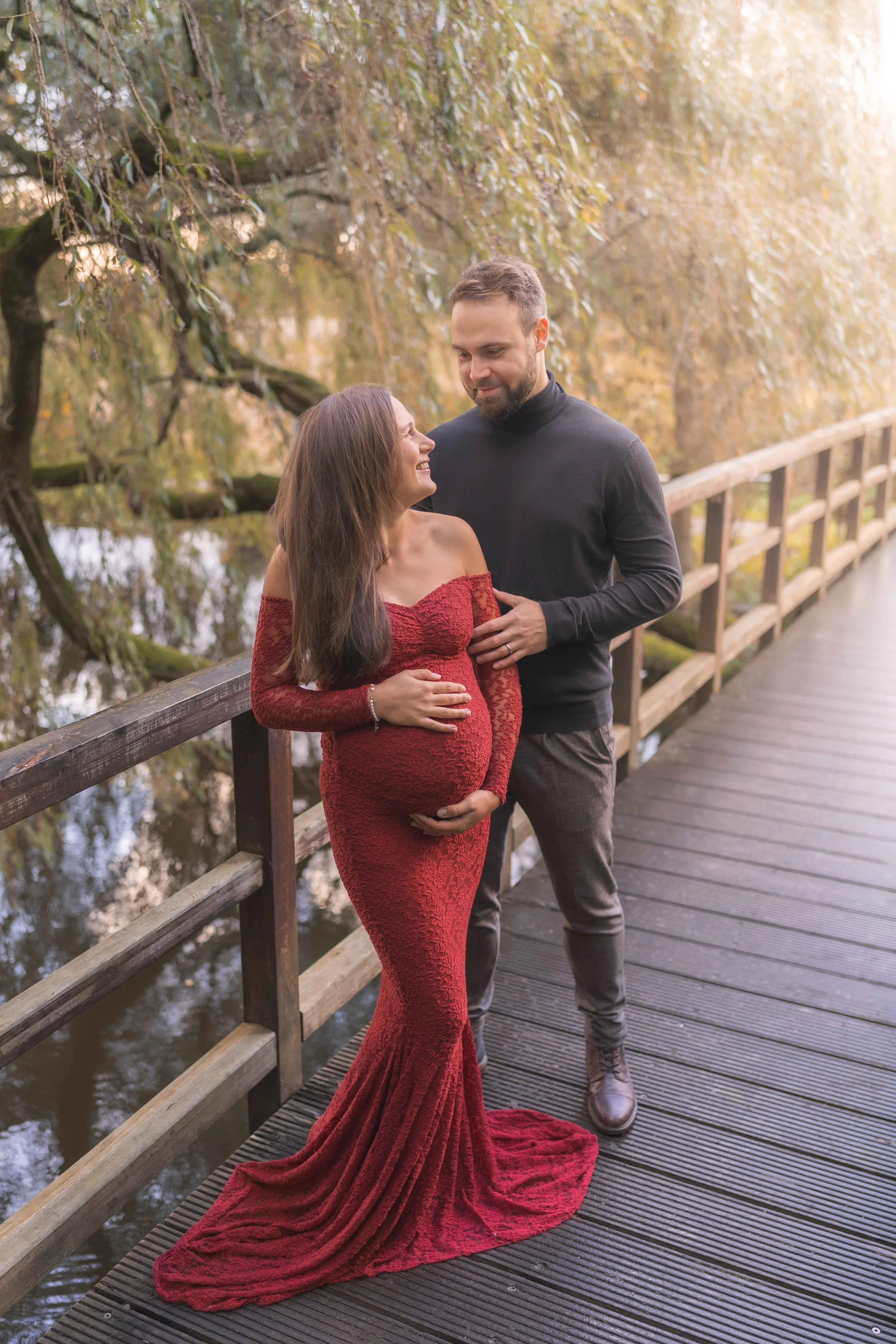 Scarlet - Spitzenkleid rot - Größe S-M