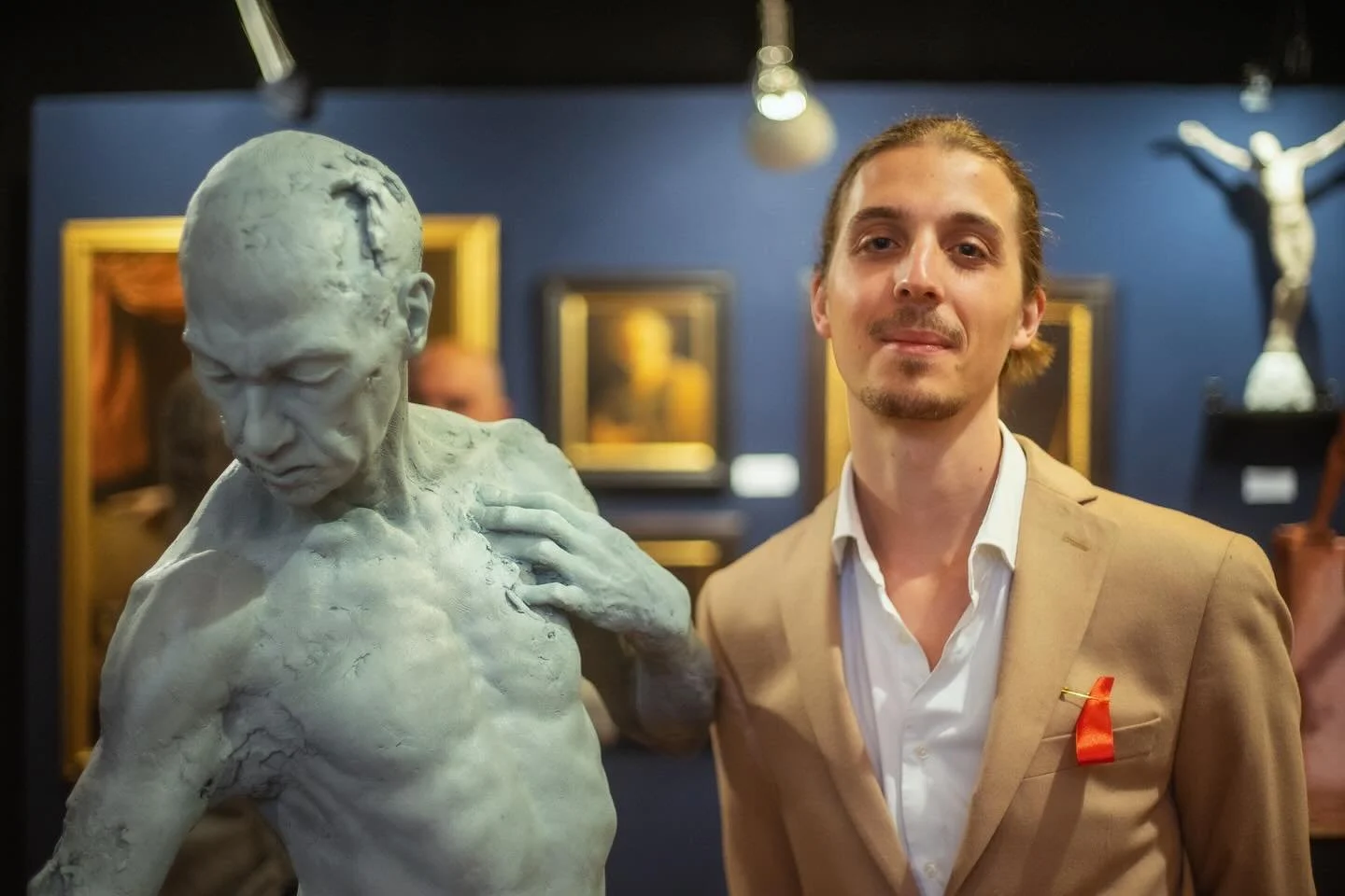 I was really glad and thankful to be able to show my sculptures with the @pneumafoundation exhibition in September! Thank you to everybody who has participated and contributed to make this happen ! 
Thank you to @luna.mondlicht for curating the exhib