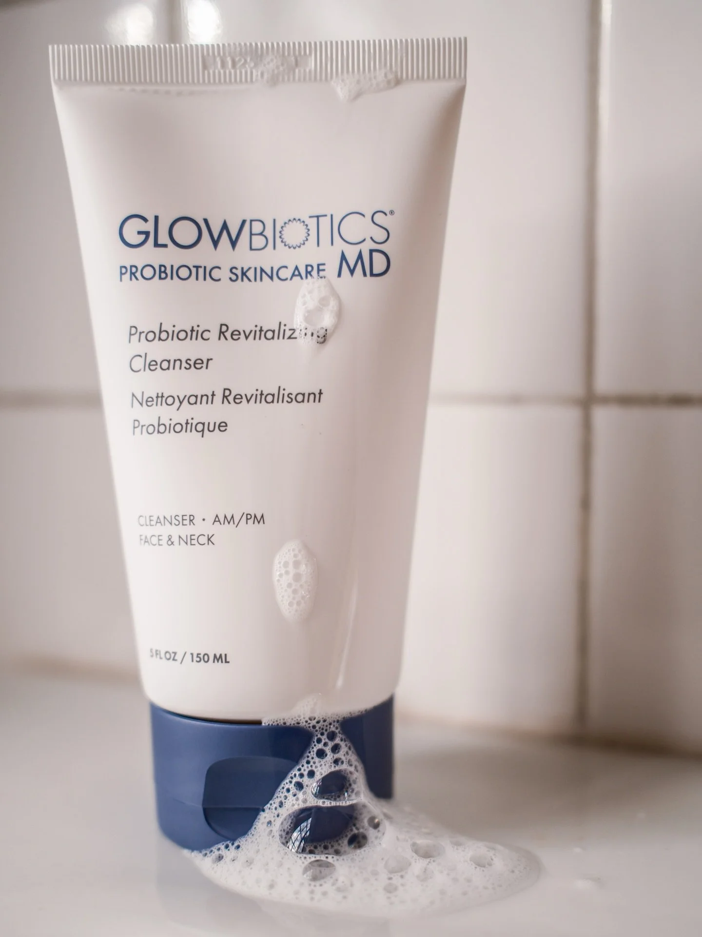 Let us introduce you to @glowbiotics Probiotic Revitalizing Cleanser🤍

She&rsquo;s soft spoken, effortlessly put together, and somehow everyone feels better after being around her. She notices the little things like when your skin is stressed, irrit