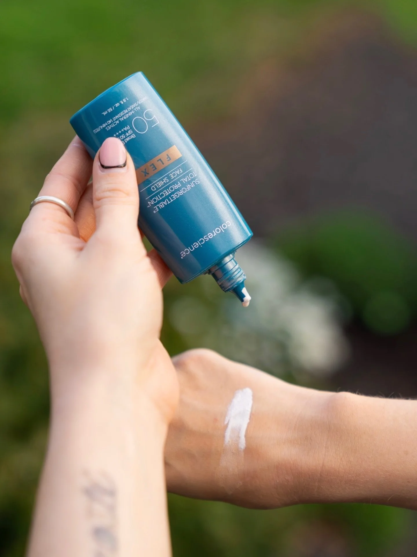 Need sunscreen that helps with acne? We&rsquo;ve got that.

Want a tinted SPF that has you glowing poolside without a drop of makeup? Yep, we&rsquo;ve got that too.

Looking for sunscreen that hydrates while it protects? Absolutely.

You deserve a su