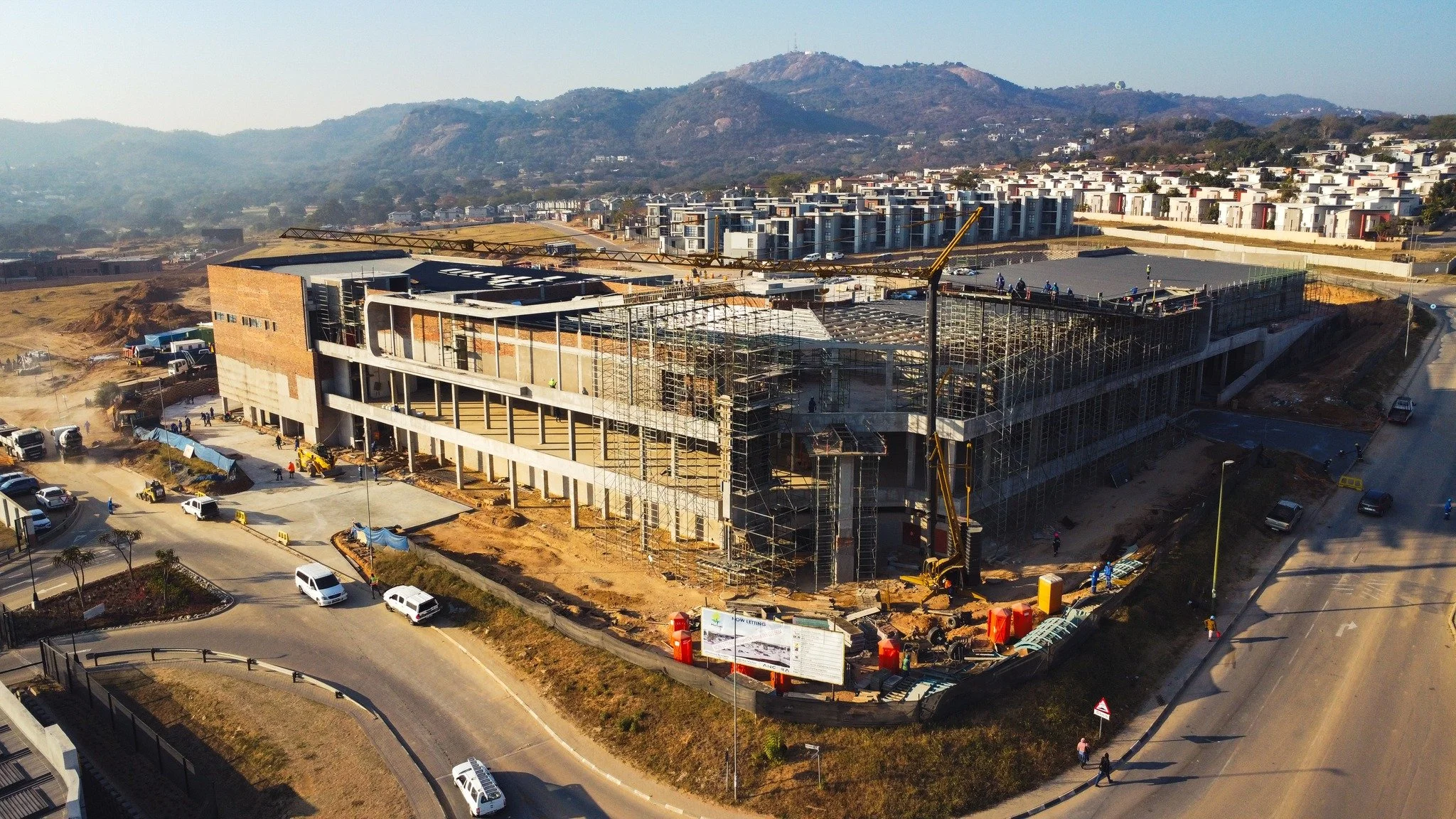 📍 Matumi Retail Centre, Mbombela

Exciting progress is underway at the Matumi Retail Centre, and Ruwacon is honoured to be leading the charge in bringing this dynamic development to life.

Our on-site team continues to deliver outstanding results, w