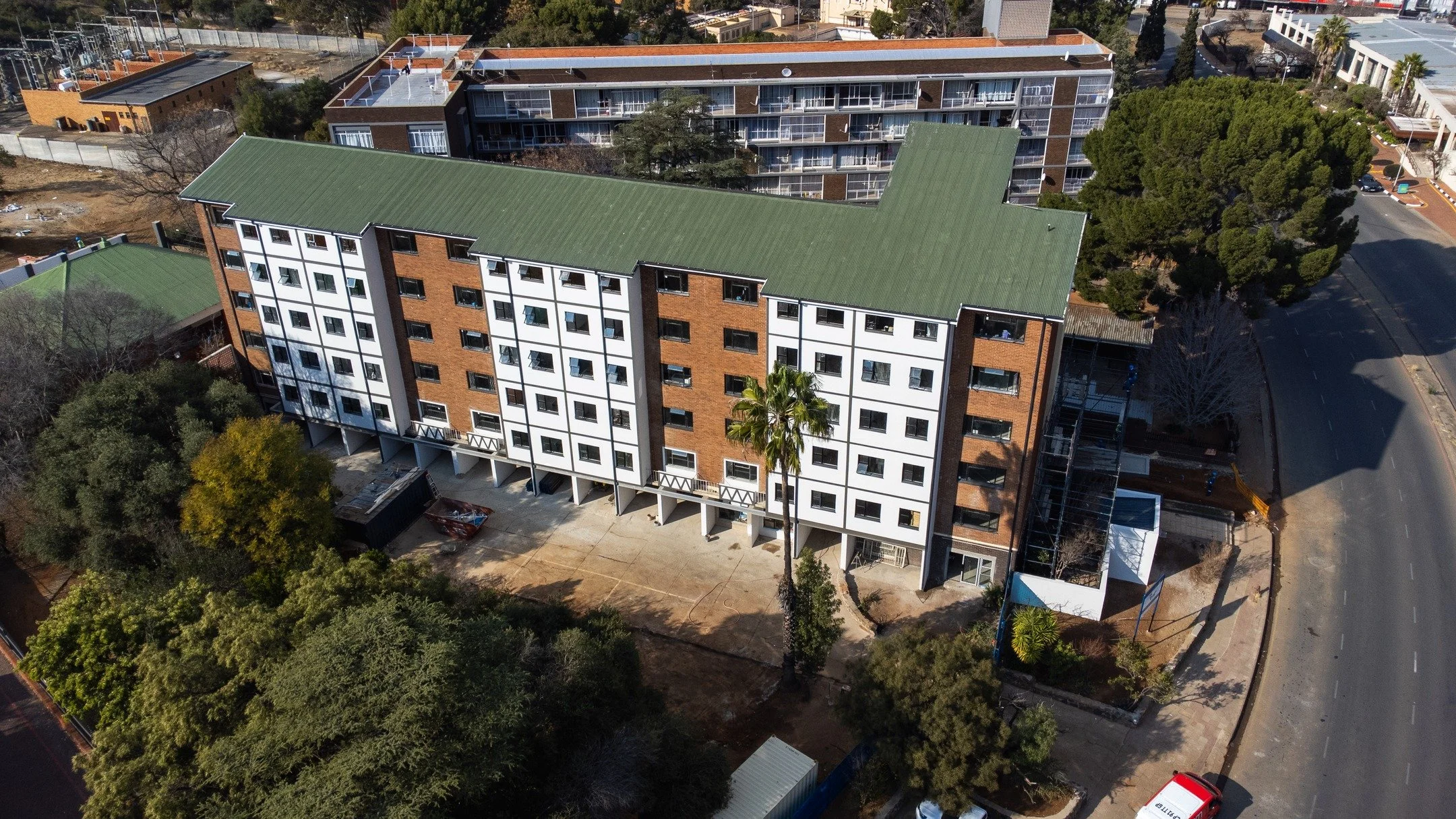 🔦 Project Spotlight: La Gratitude Student Accommodation | Bloemfontein

We&rsquo;re proud to be driving transformation in Bloemfontein&rsquo;s student housing landscape!

Our ongoing renovation project at La Gratitude is all about creating a safe, m