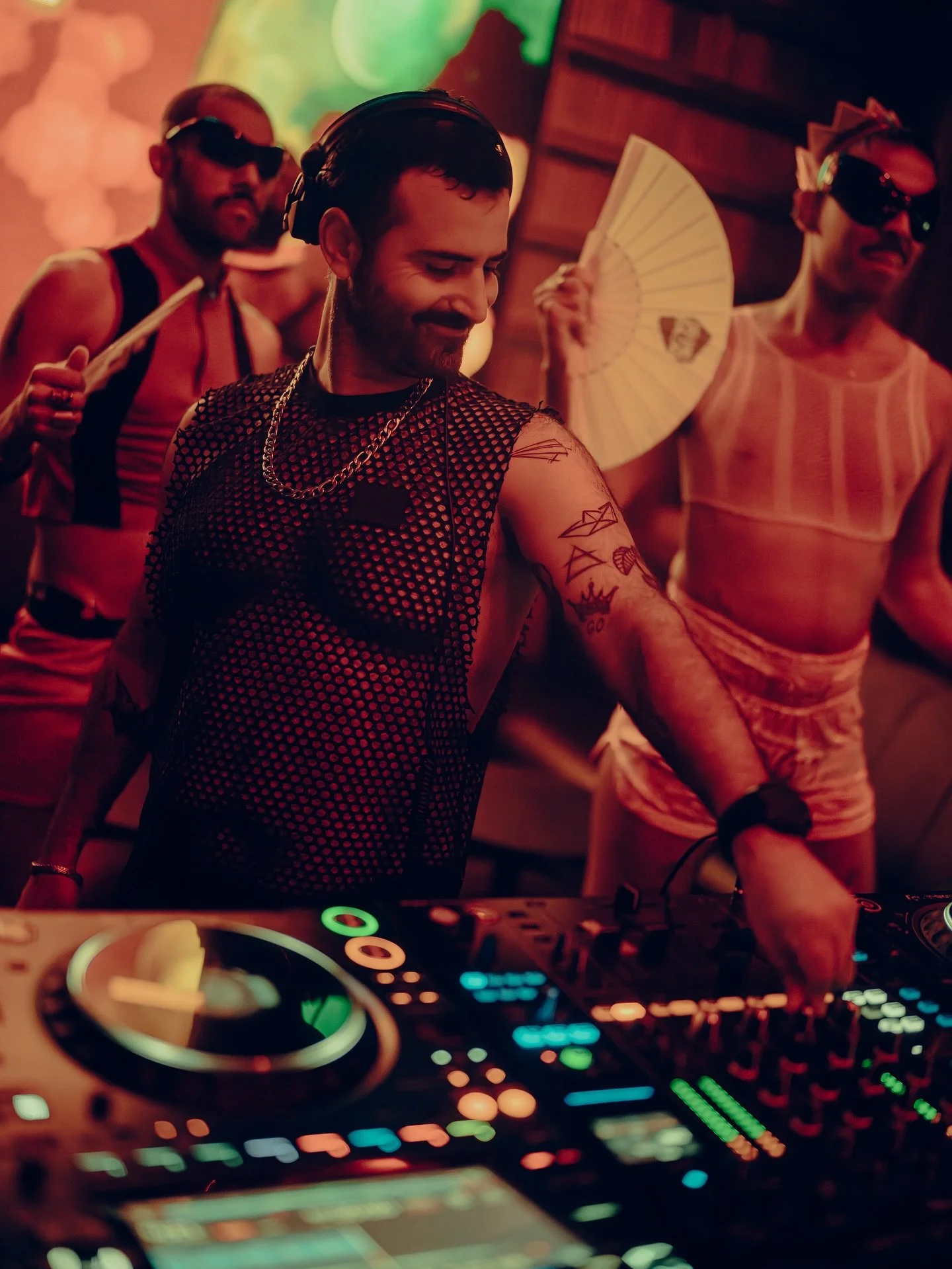 What a night at @grandbazar.party &ndash; @spiritobrussels 
Incredible venue &amp; crowd.

Lately I&rsquo;ve been mixing melodic house, afro house, organic house, indie dance, deep grooves &ndash; and adding my own roots by blending in ethnic sounds 