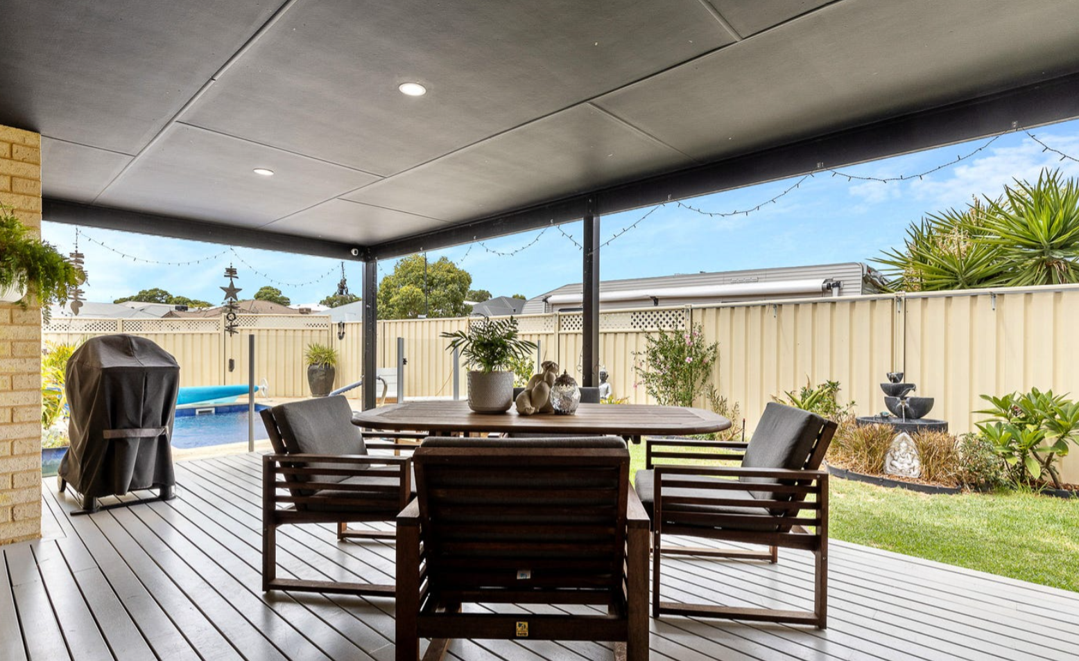 Alfresco Spaces Bespoke Realty WA.png