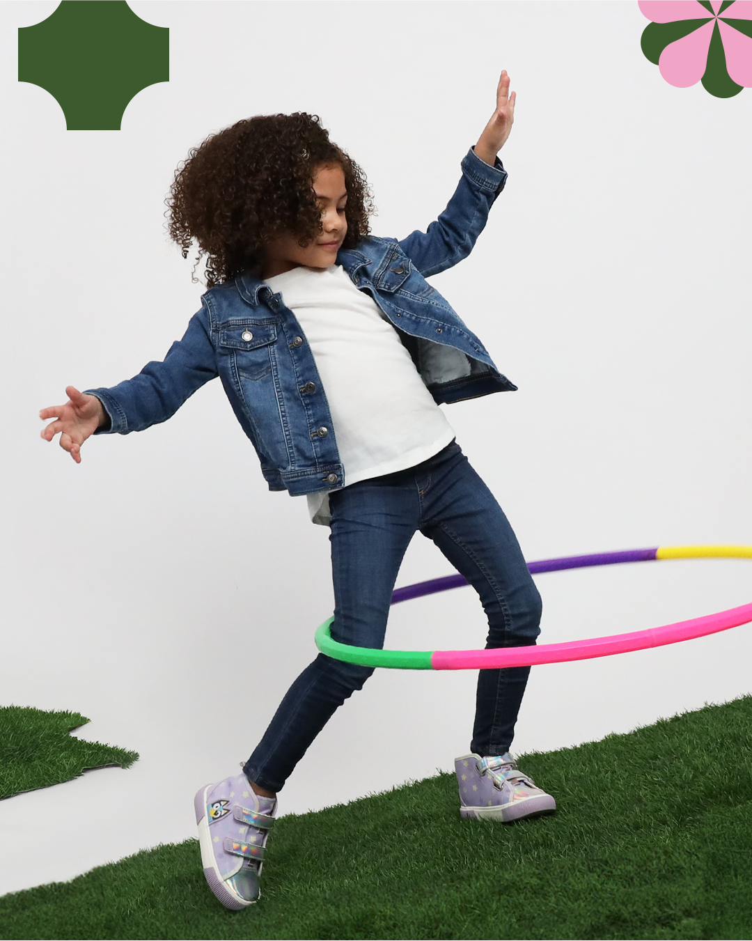 sp25_wm_shopinshop_post_1080x1350_1-03.png
