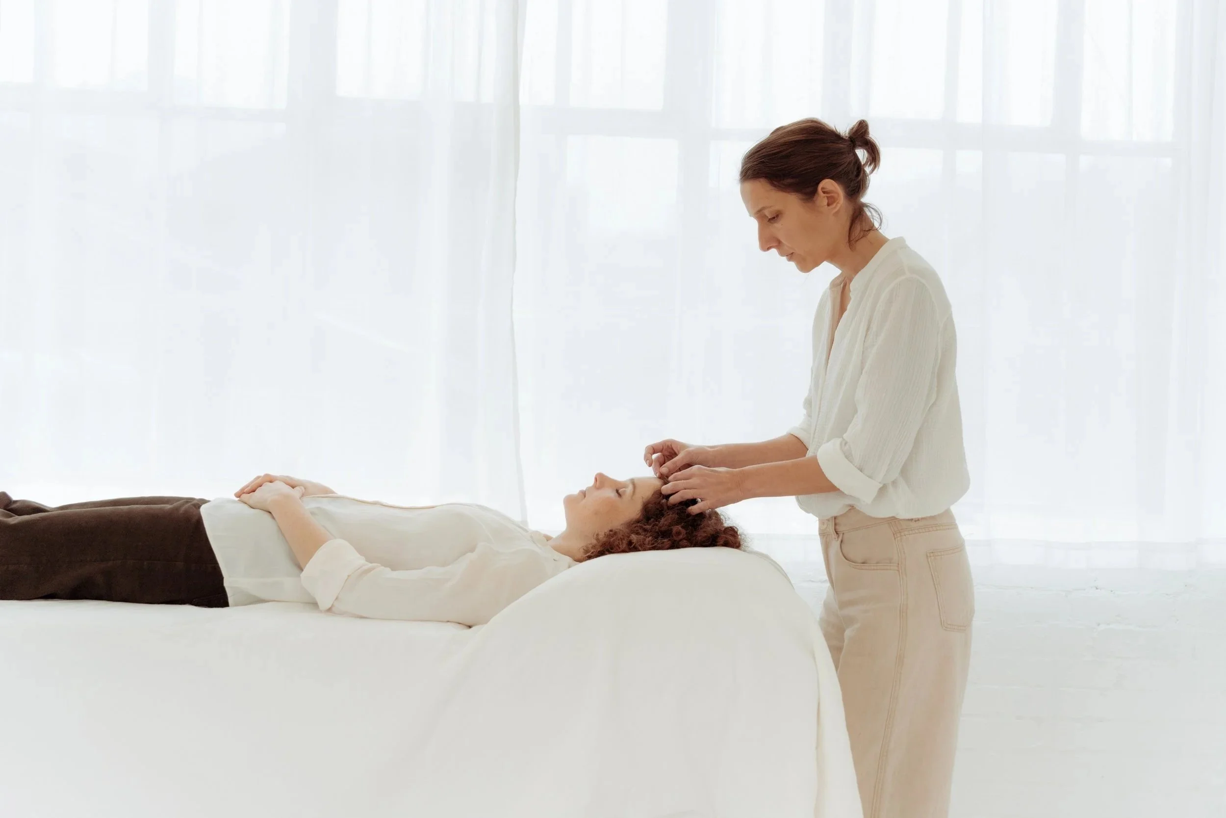 Endometriosis and Acupuncture: A Complementary Approach to Pain Management