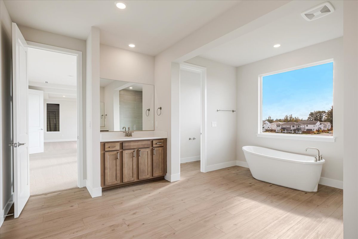 20-6714 SW Trillium Ln-19.jpg