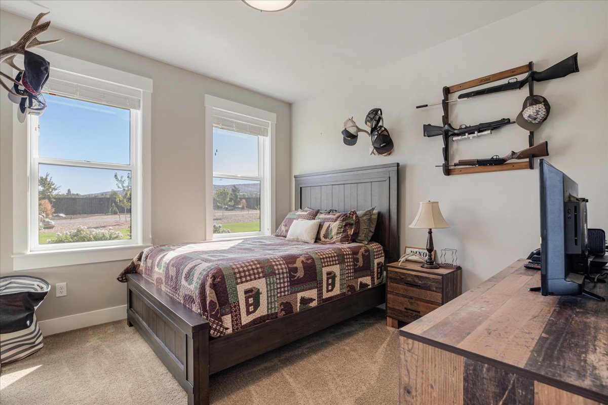 50-7124 SW Mill Iron Cir-23.jpg