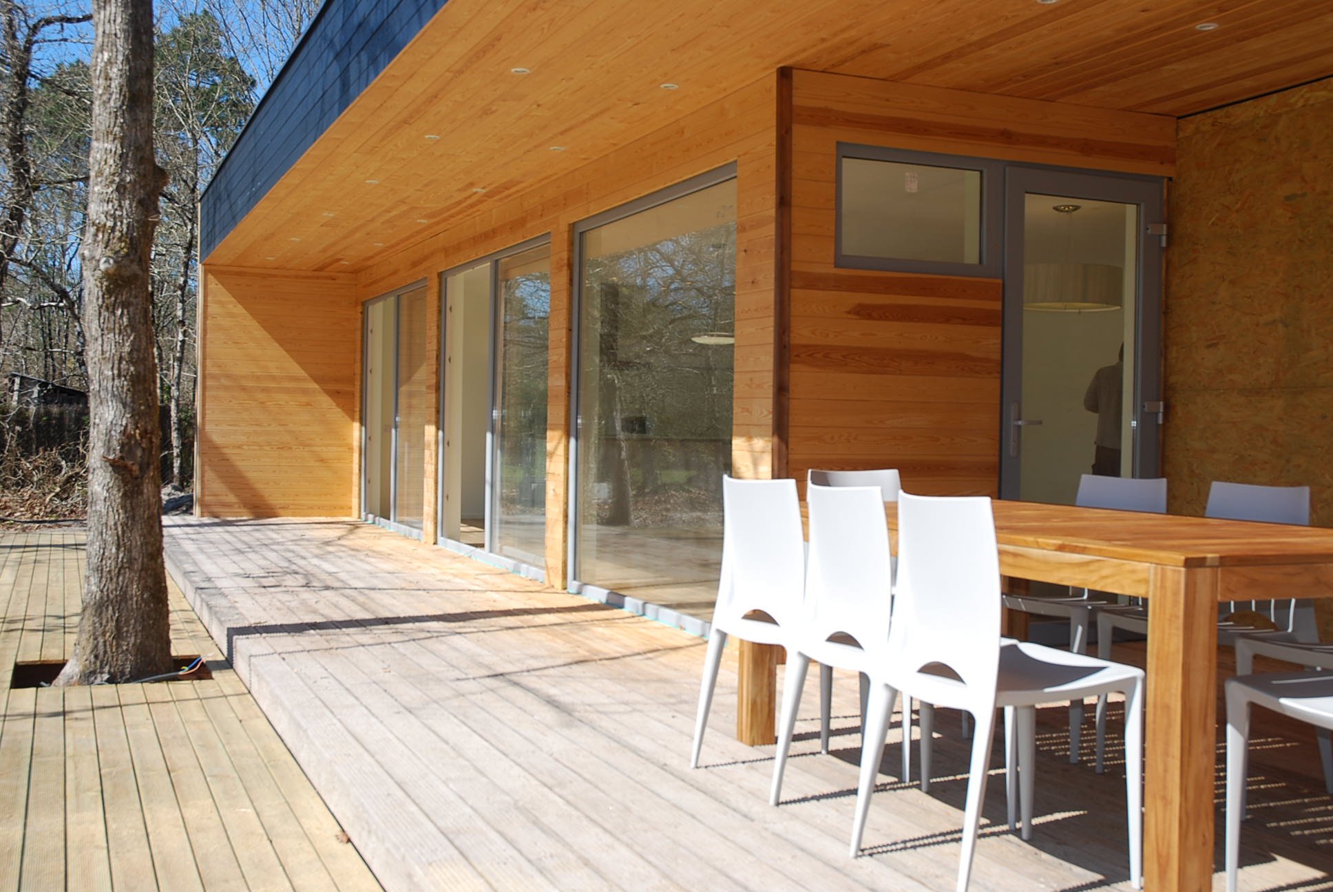 2 La  Maourelle  Table extérieure 1.JPG